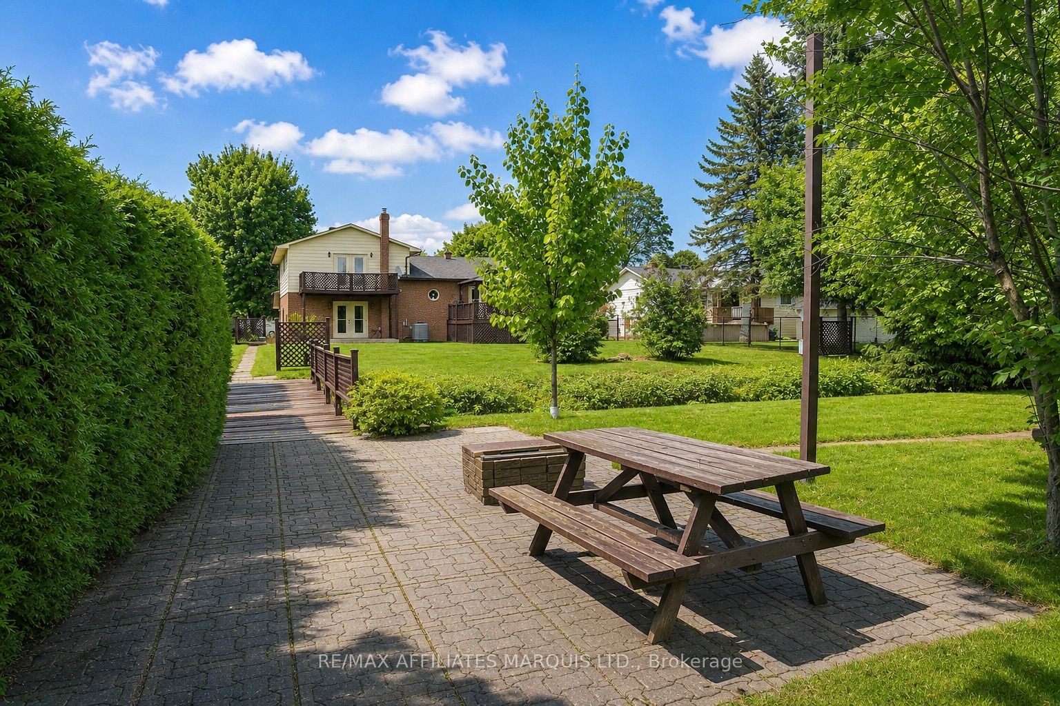 28 Fairholme Drive