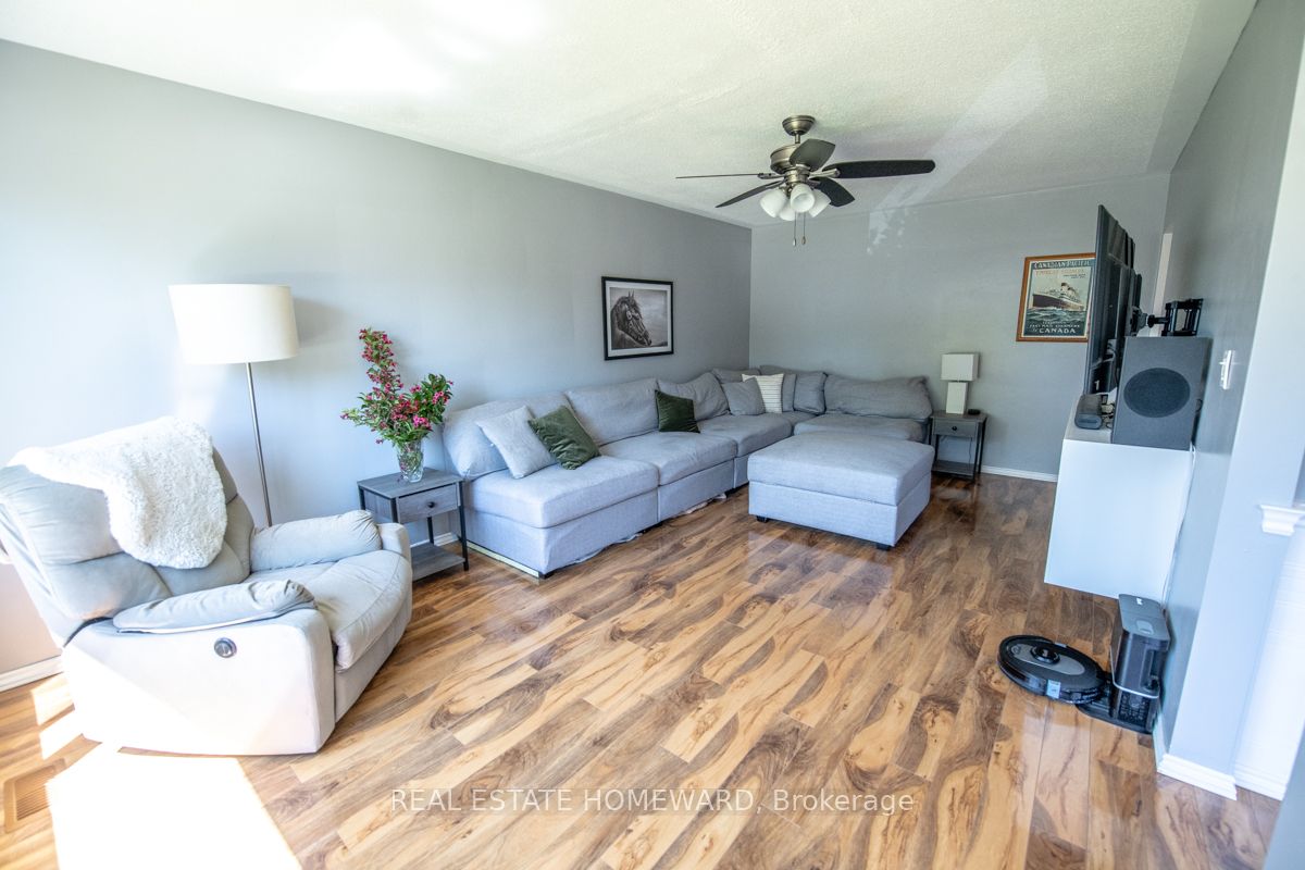 4 Sunicrest Boulevard