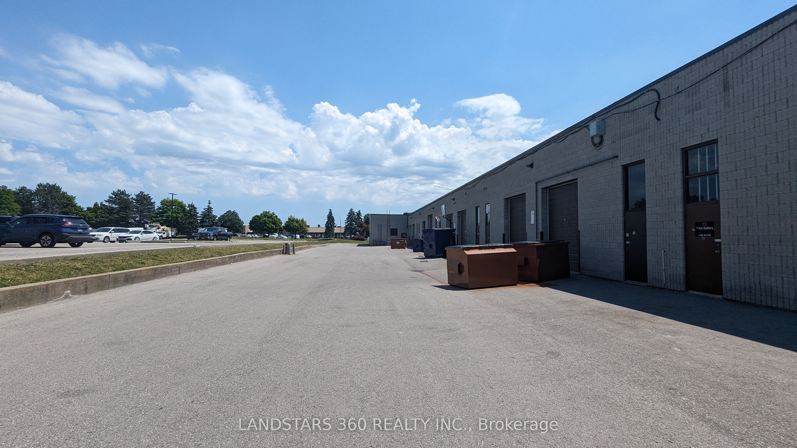 100 West Beaver Creek Road 14-15