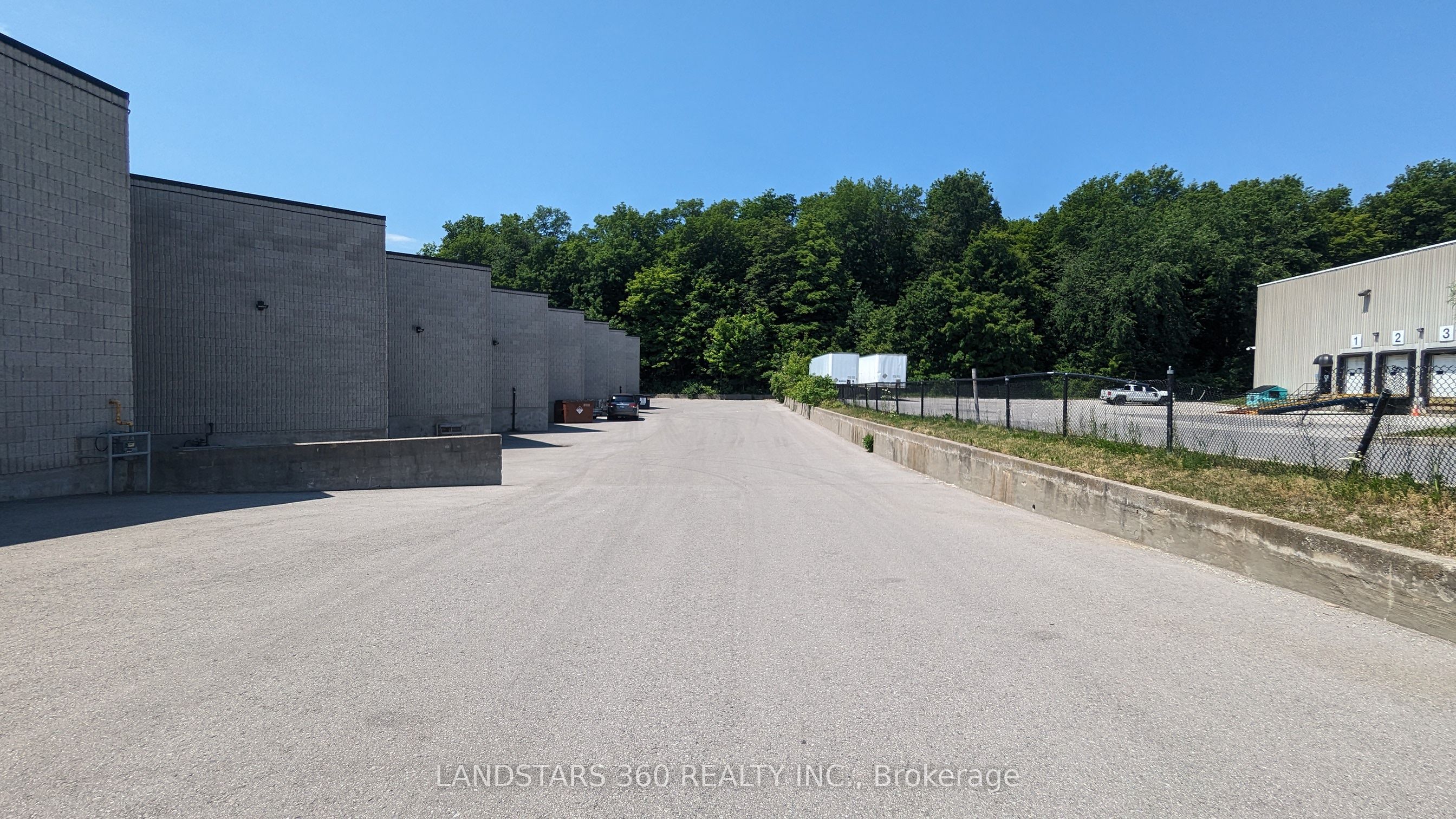 100 West Beaver Creek Road 14-15