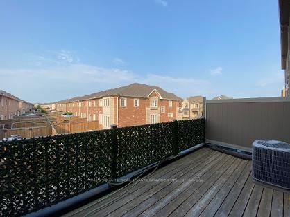3060 Ernest Appelbe Boulevard