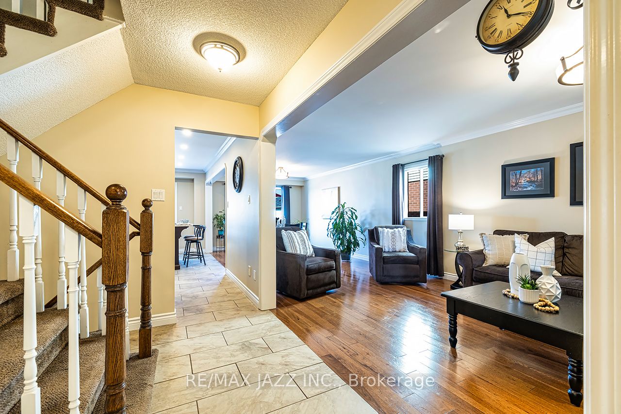 78 Bonnycastle Drive