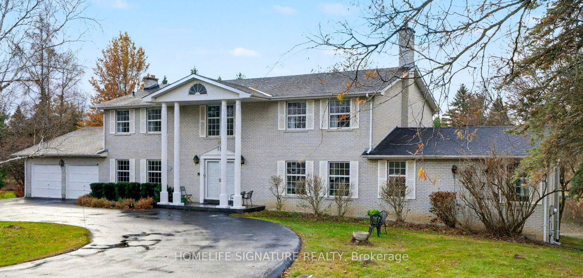 28 Walton Drive