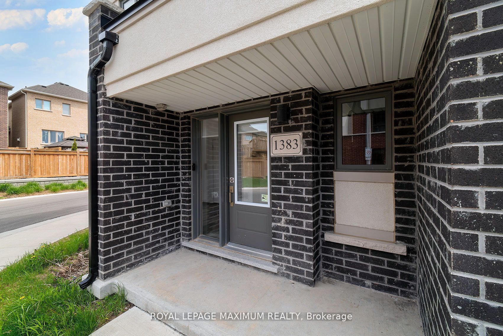 1383 Brandenton Path