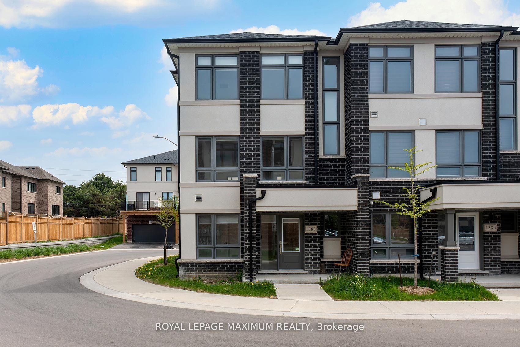 1383 Brandenton Path