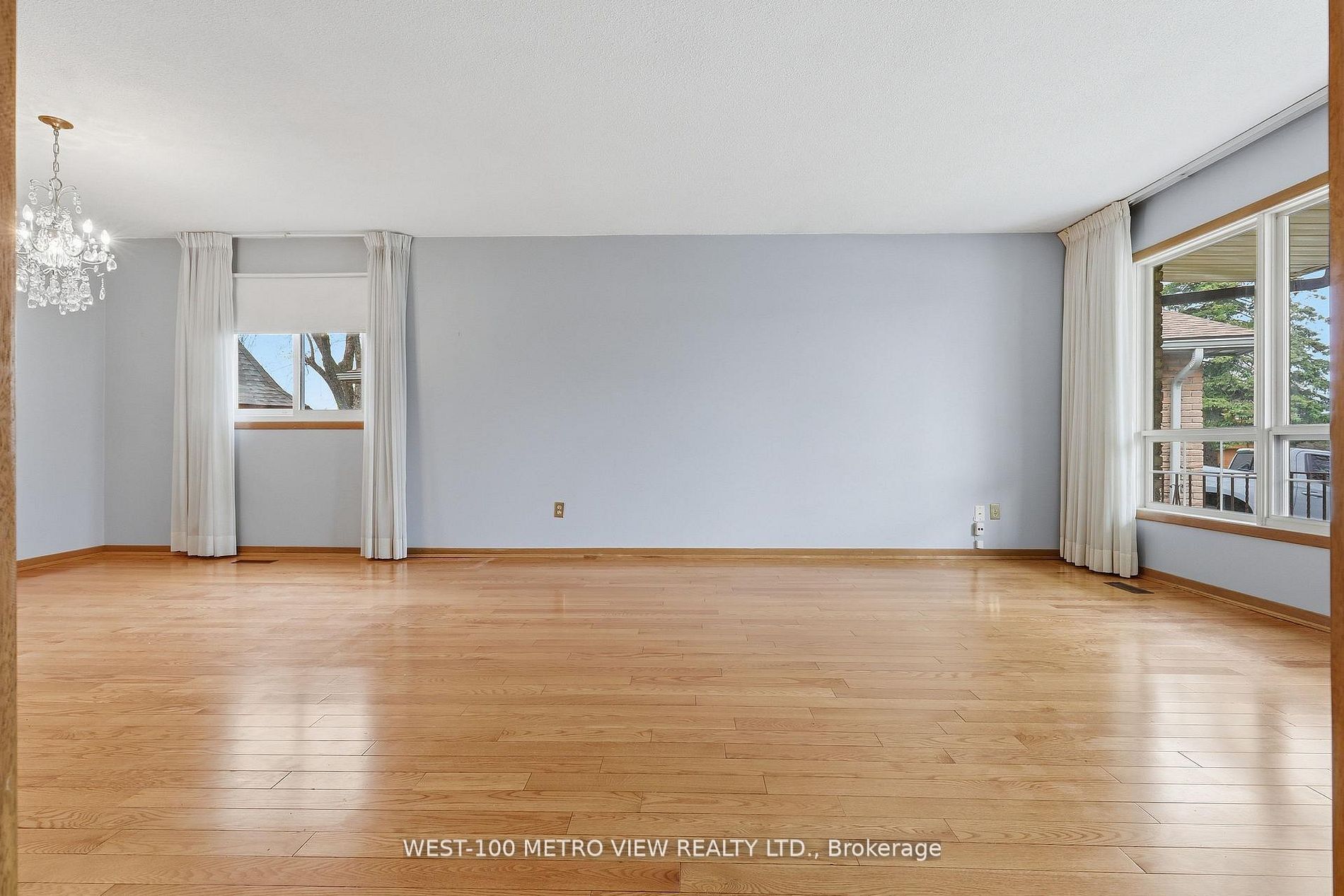 3099 Bentworth Drive