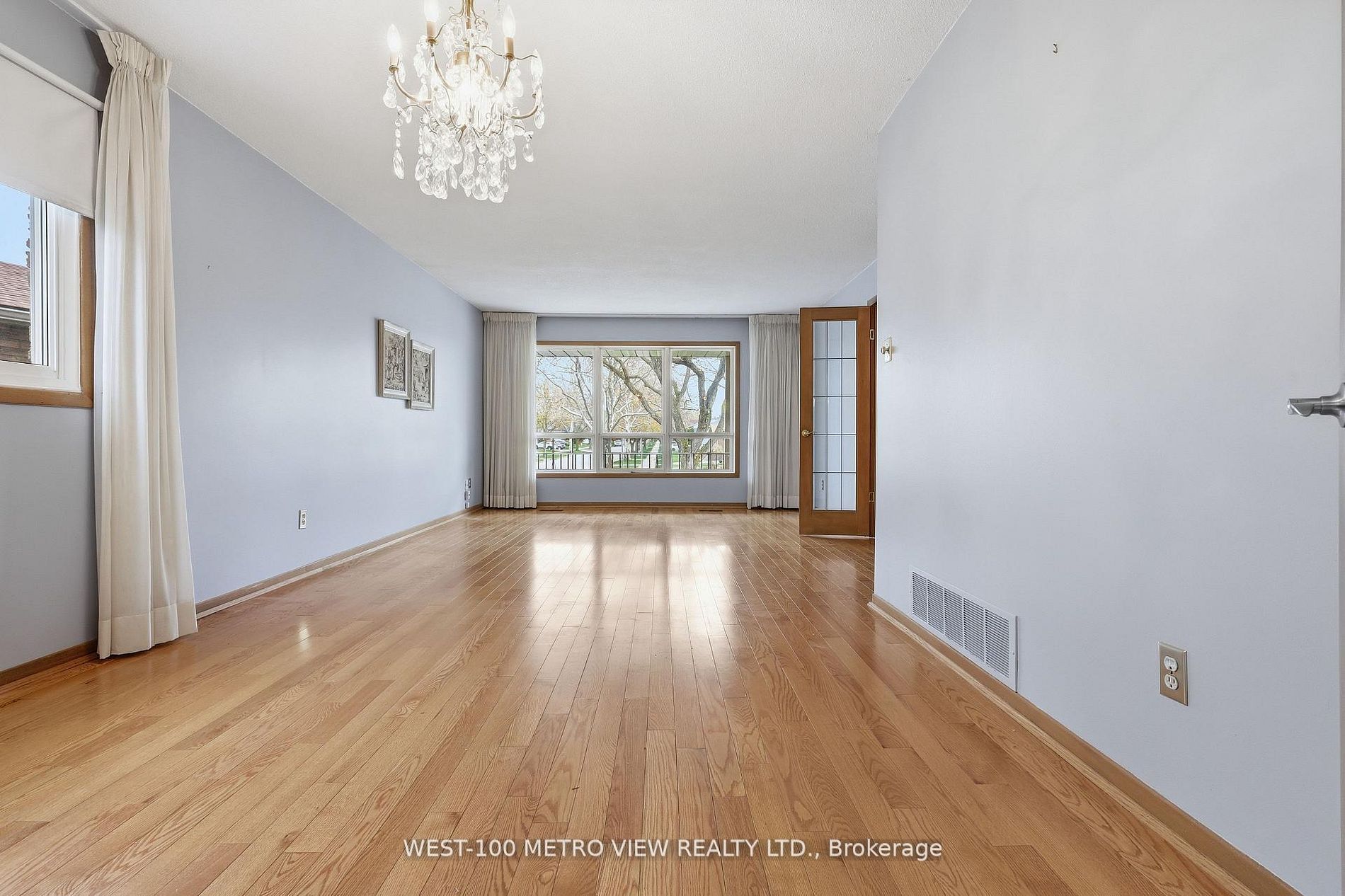 3099 Bentworth Drive