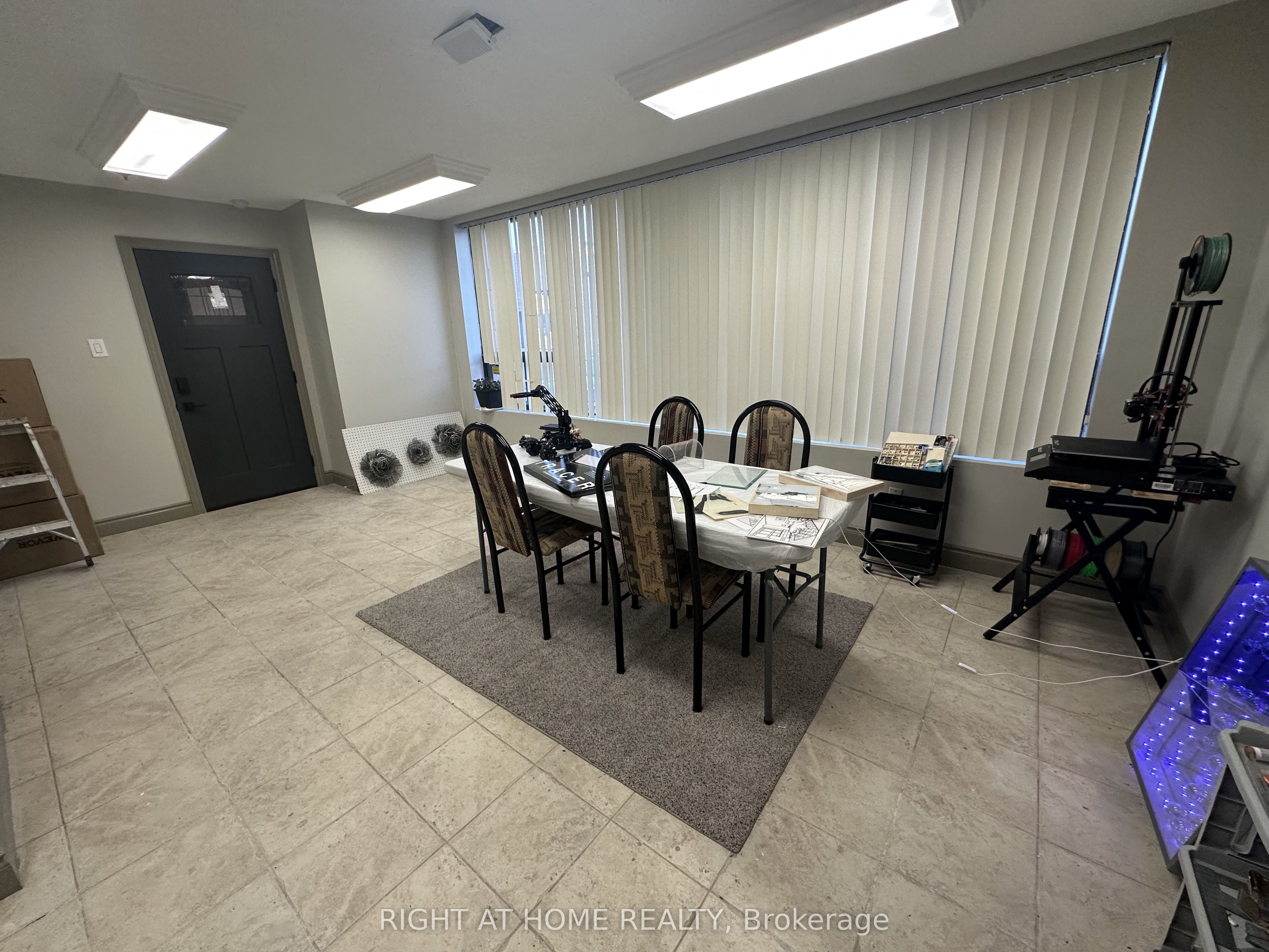 1228 Gorham Street 4