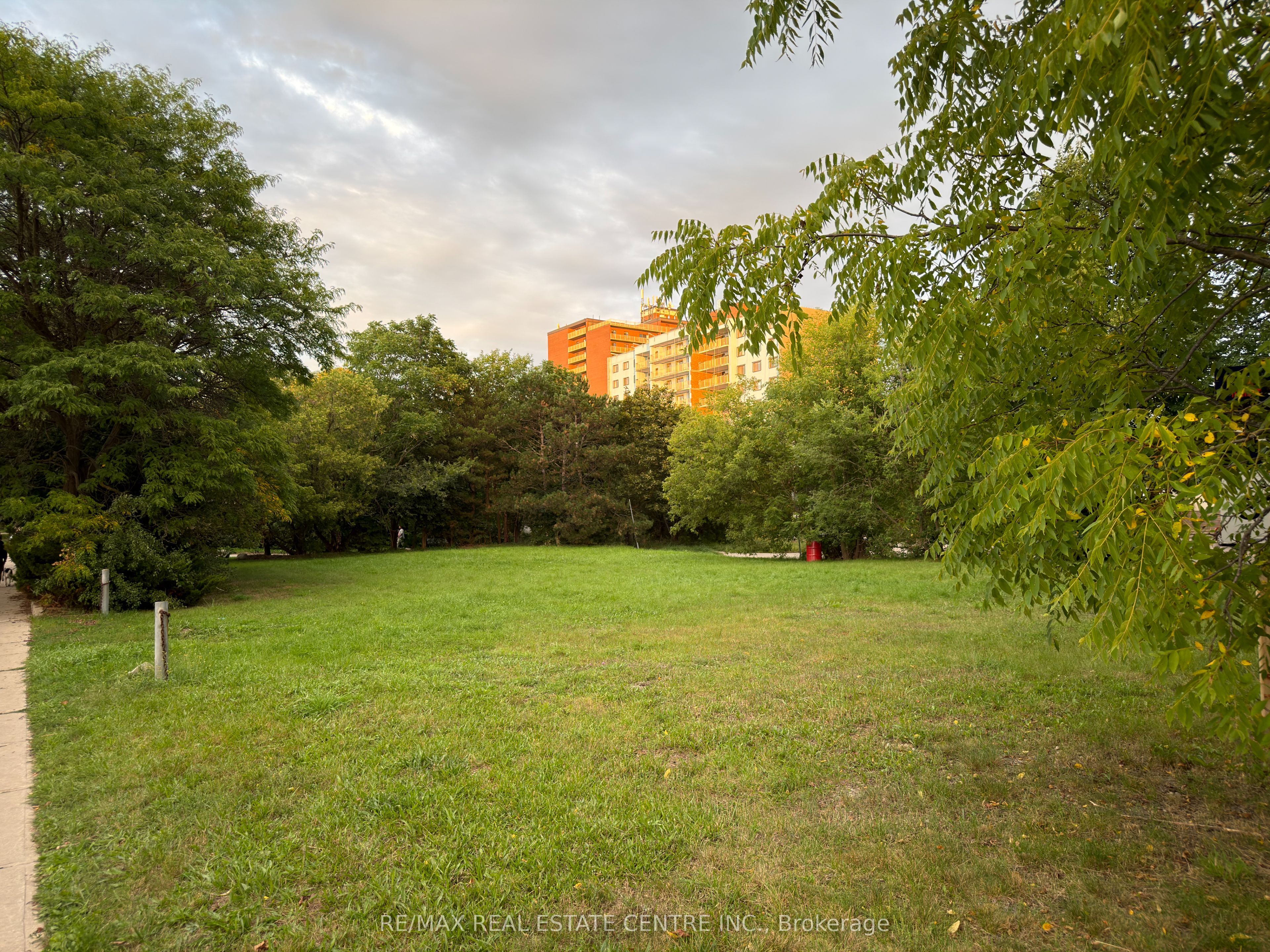 115 union Boulevard