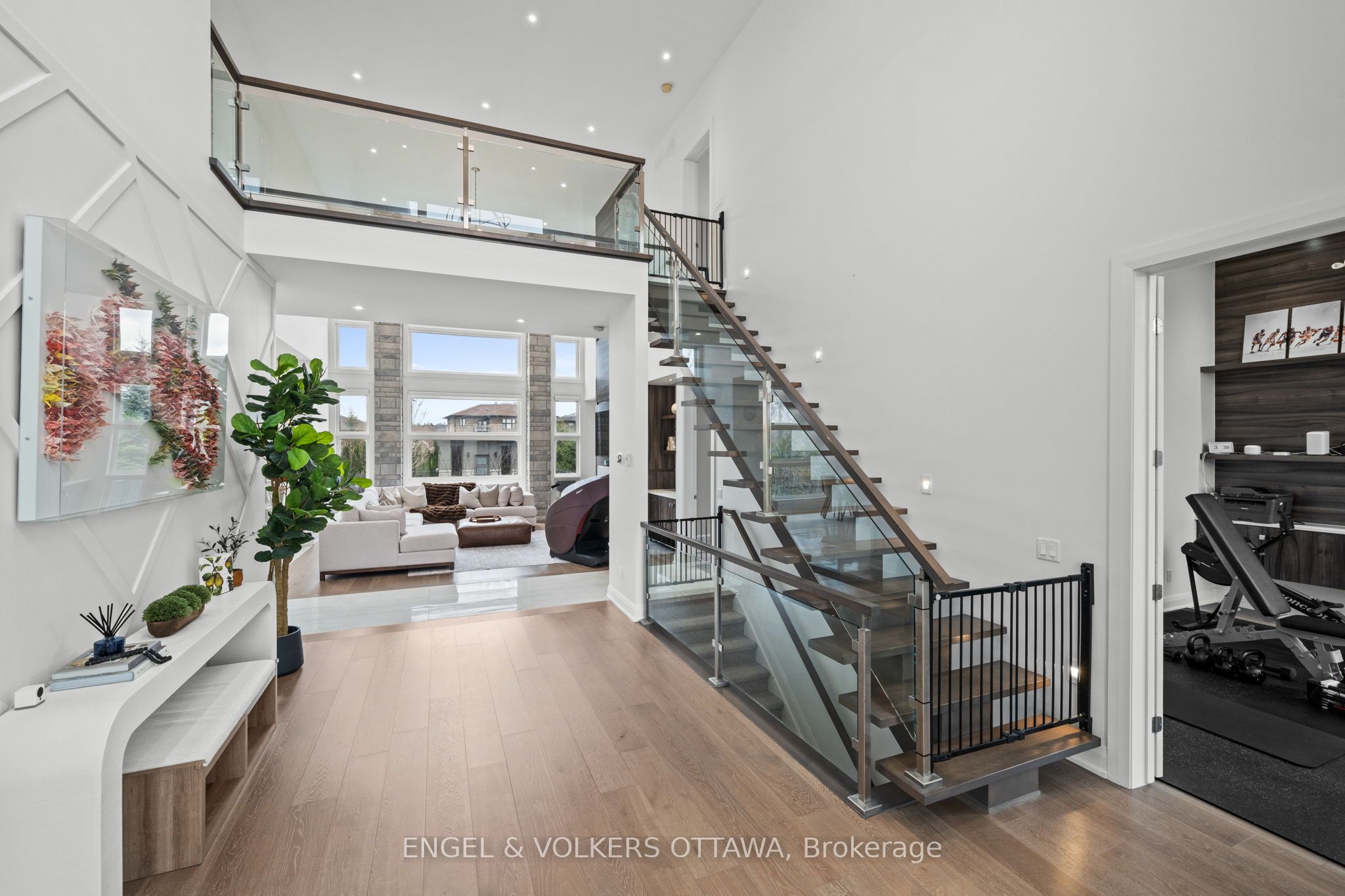 132 Dunblane Way