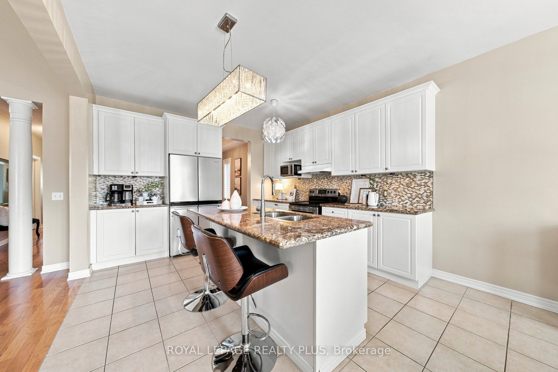 8971 Tristar Crescent