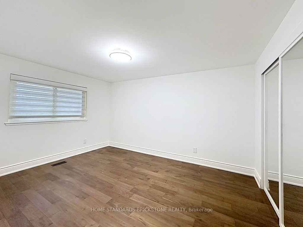 1360 Glen Rutley Circle