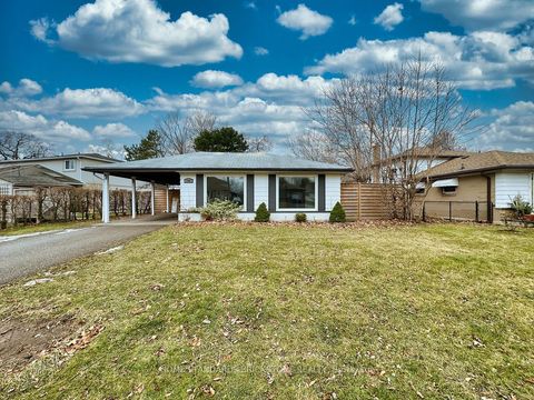 1360 Glen Rutley Circle Mississauga ON L4X 1Z6