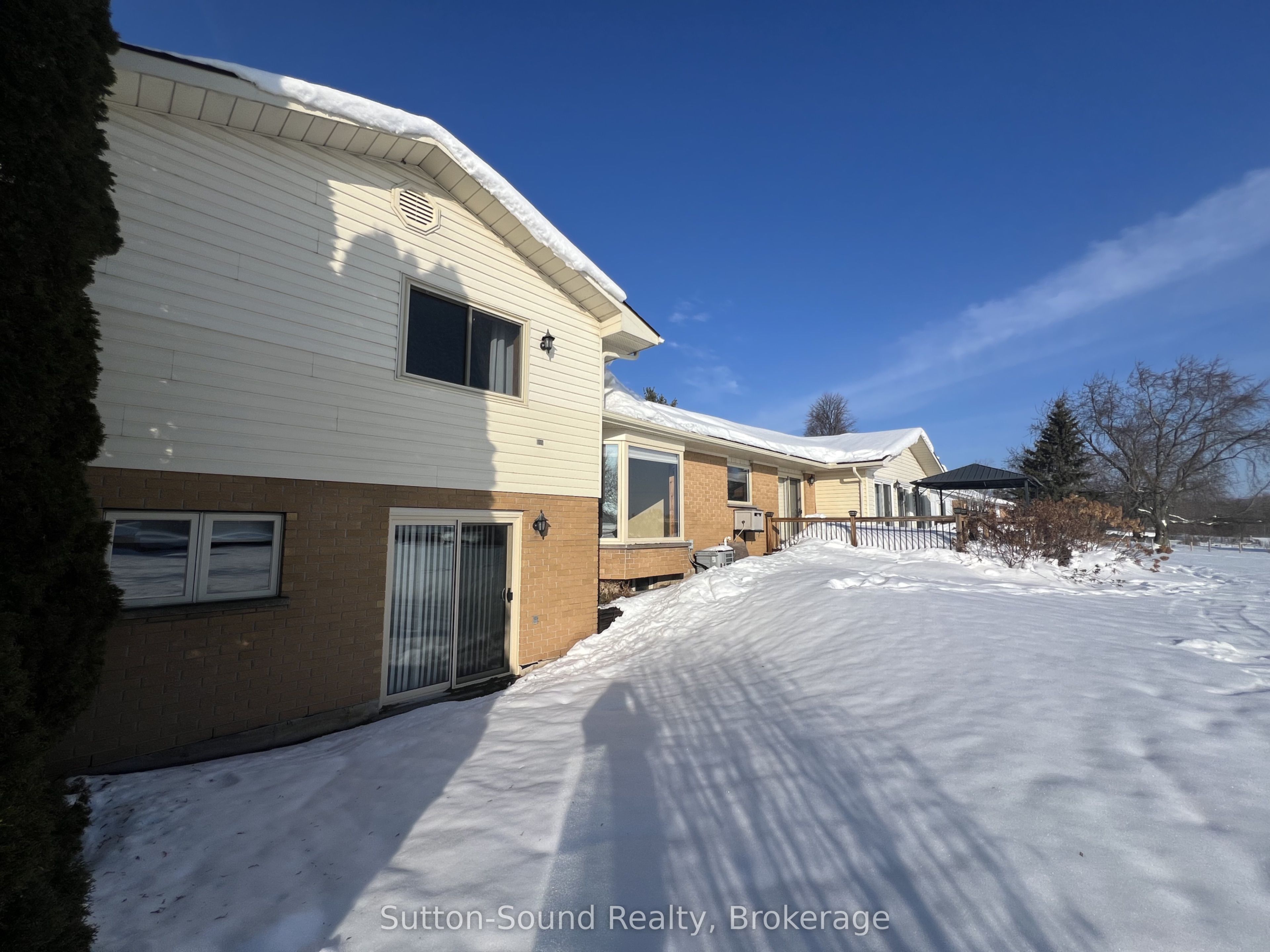 178463 Grey Rd 17 Road