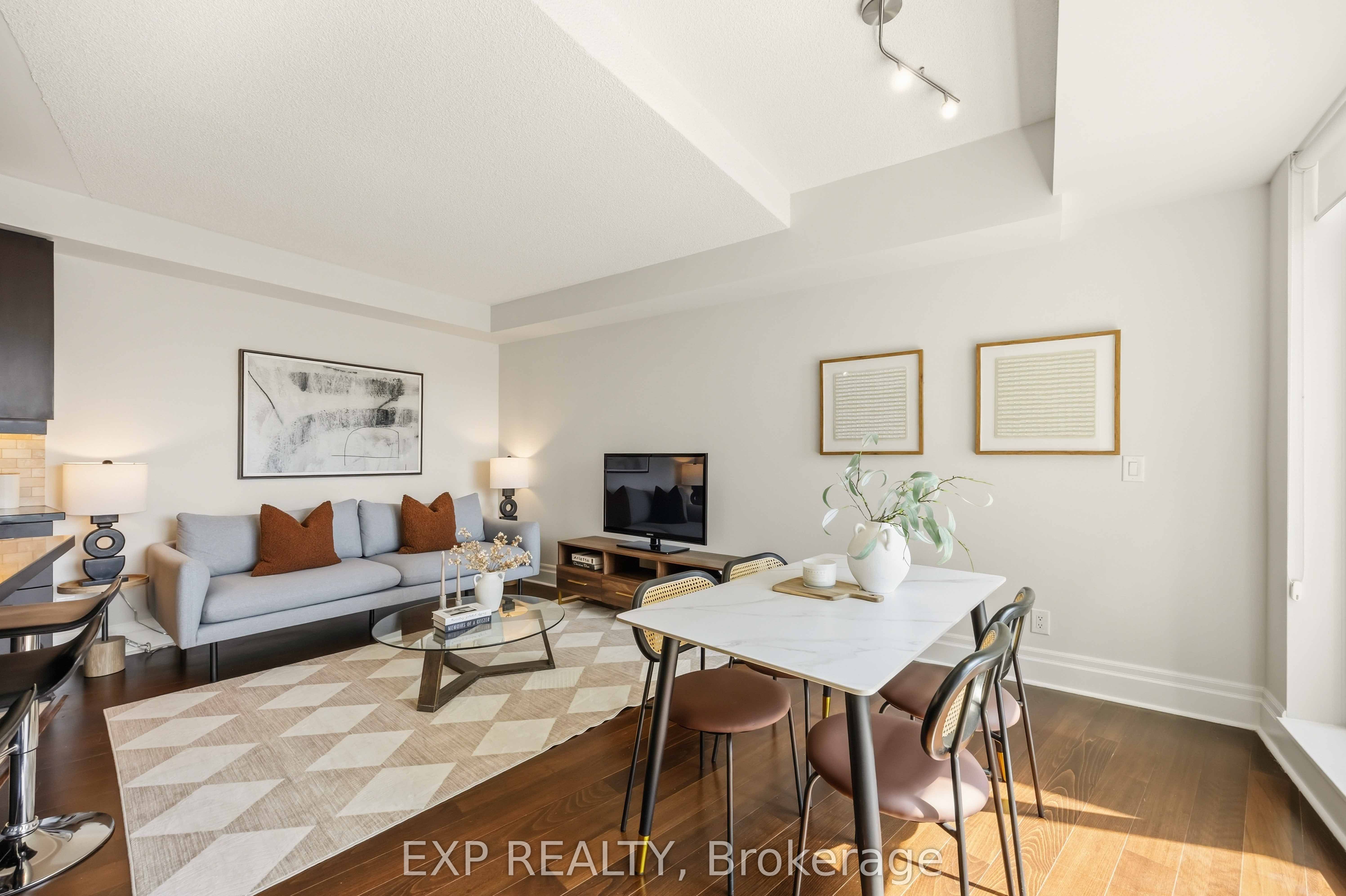 151 Upper Duke Crescent 617