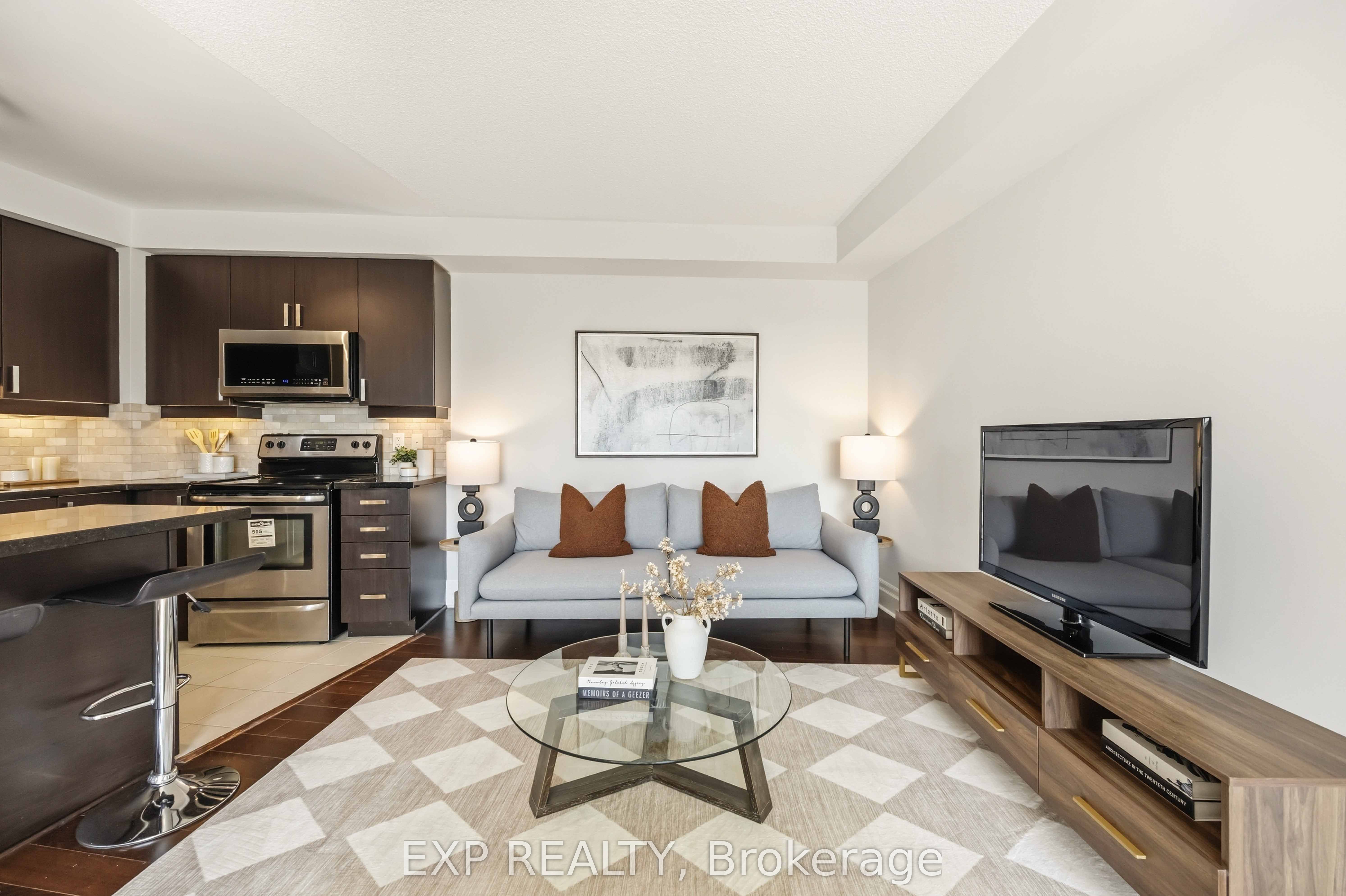 151 Upper Duke Crescent 617