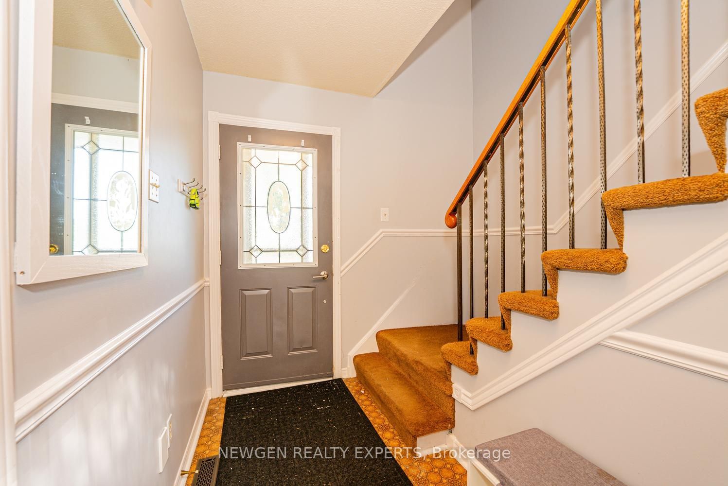 7022 Cordingley Crescent