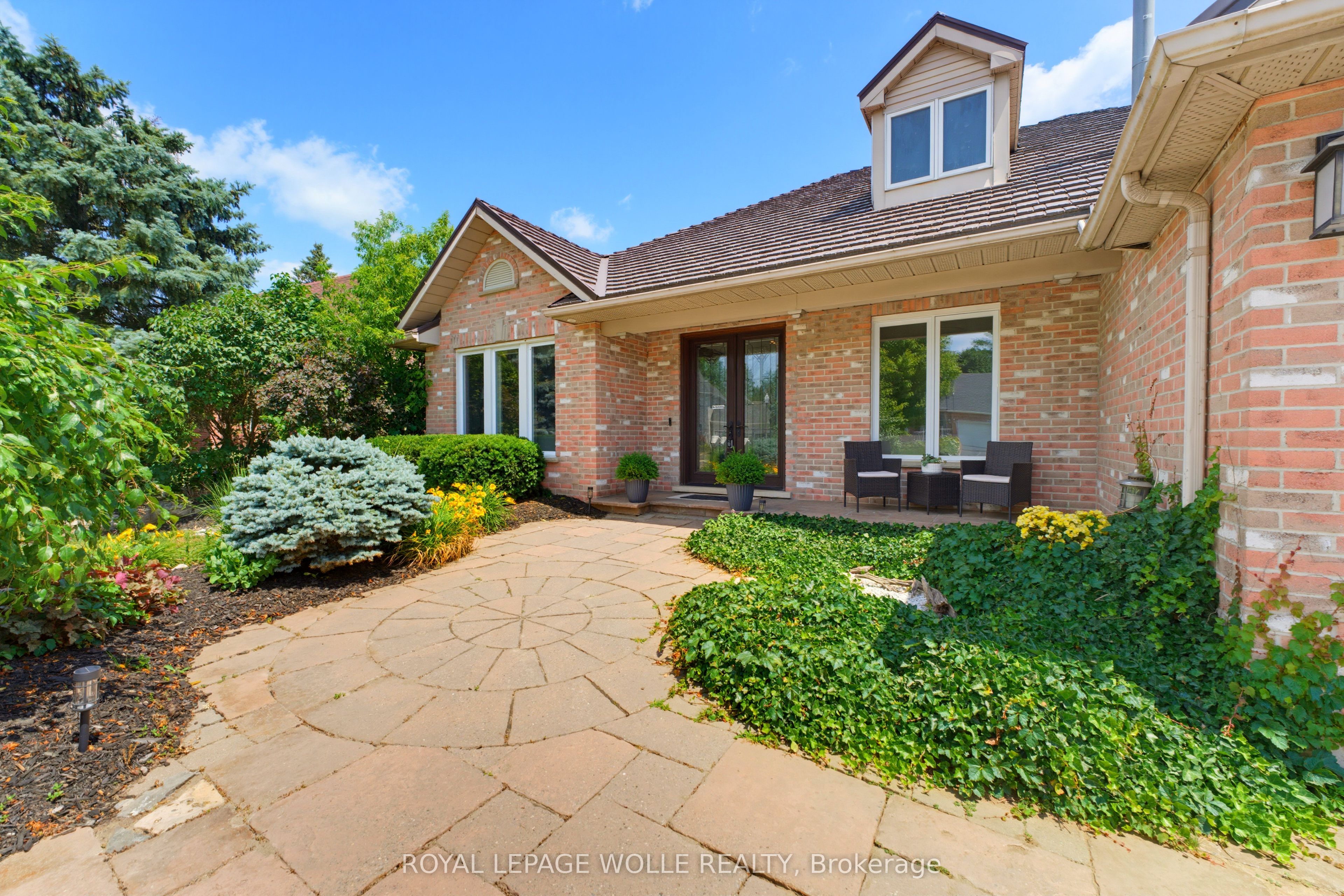 56 Windrush Trail