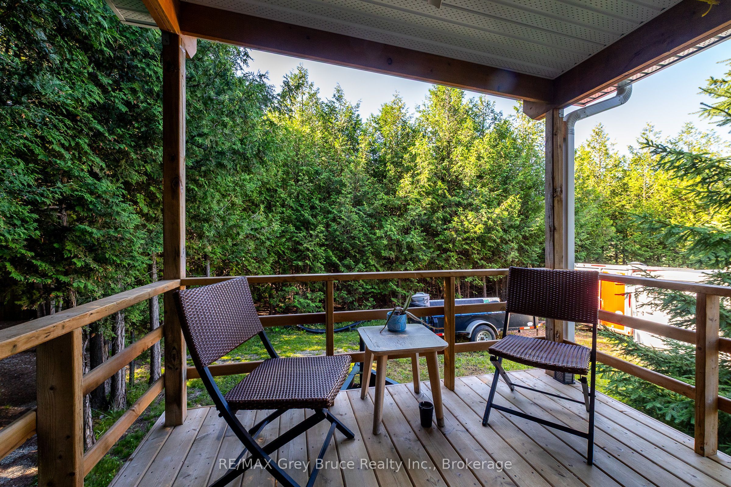 563878 Holland Glenelg Townline