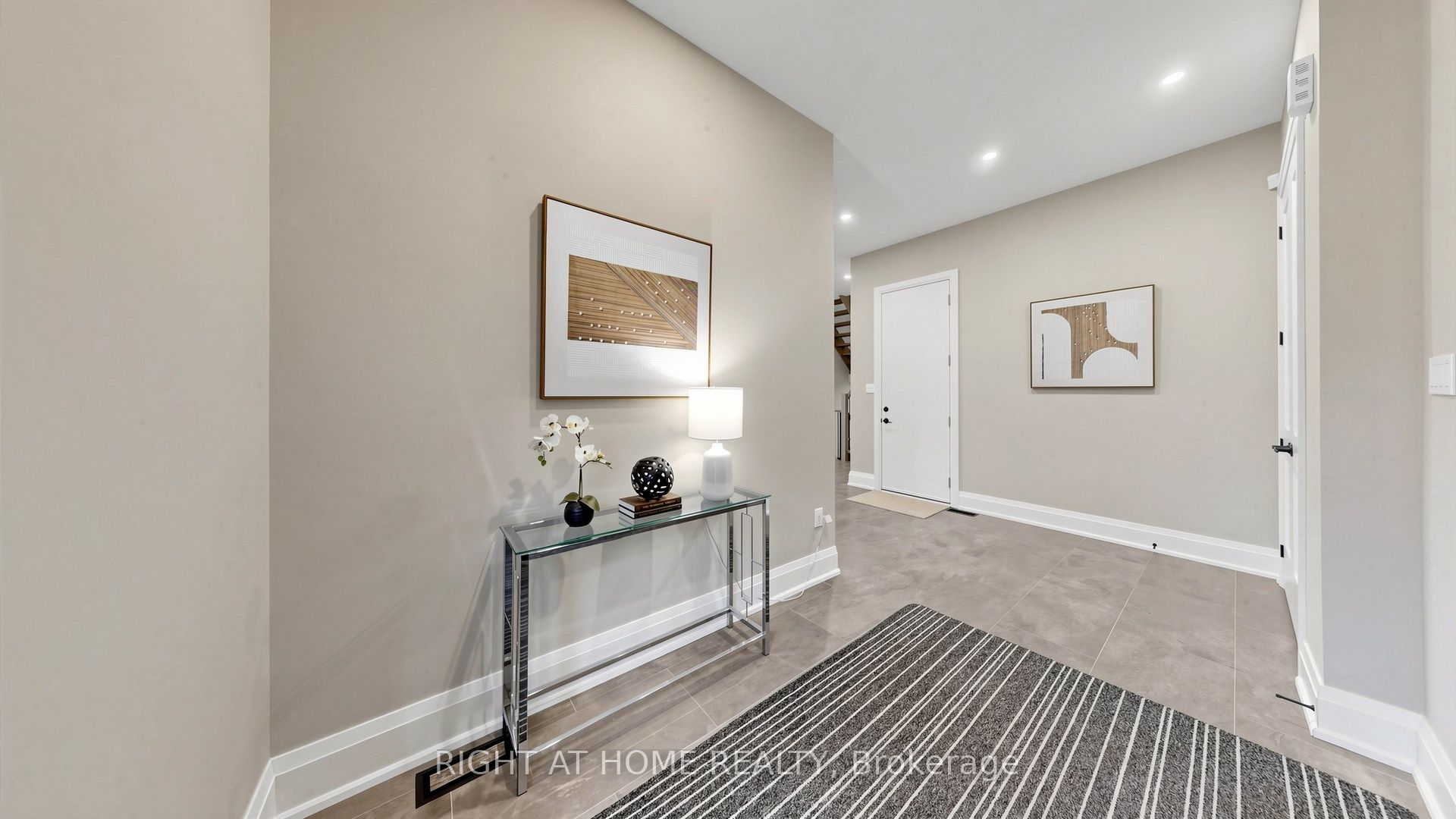 14 Dixon Court