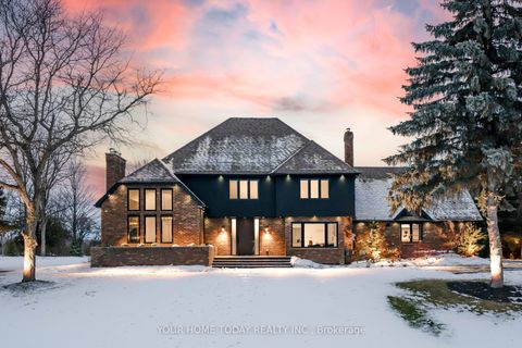 27 Chantelay Crescent Halton Hills ON L7G 4S5