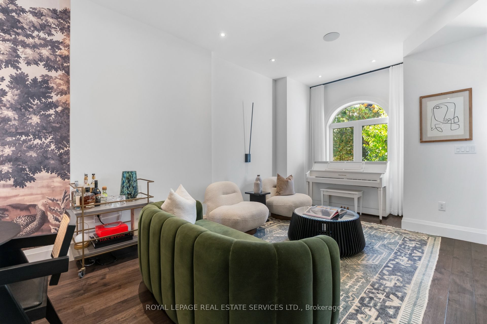 37 Fuller Avenue