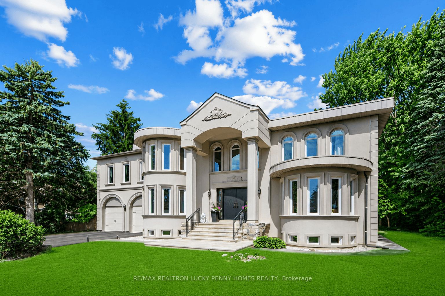 35 Cachet Parkway