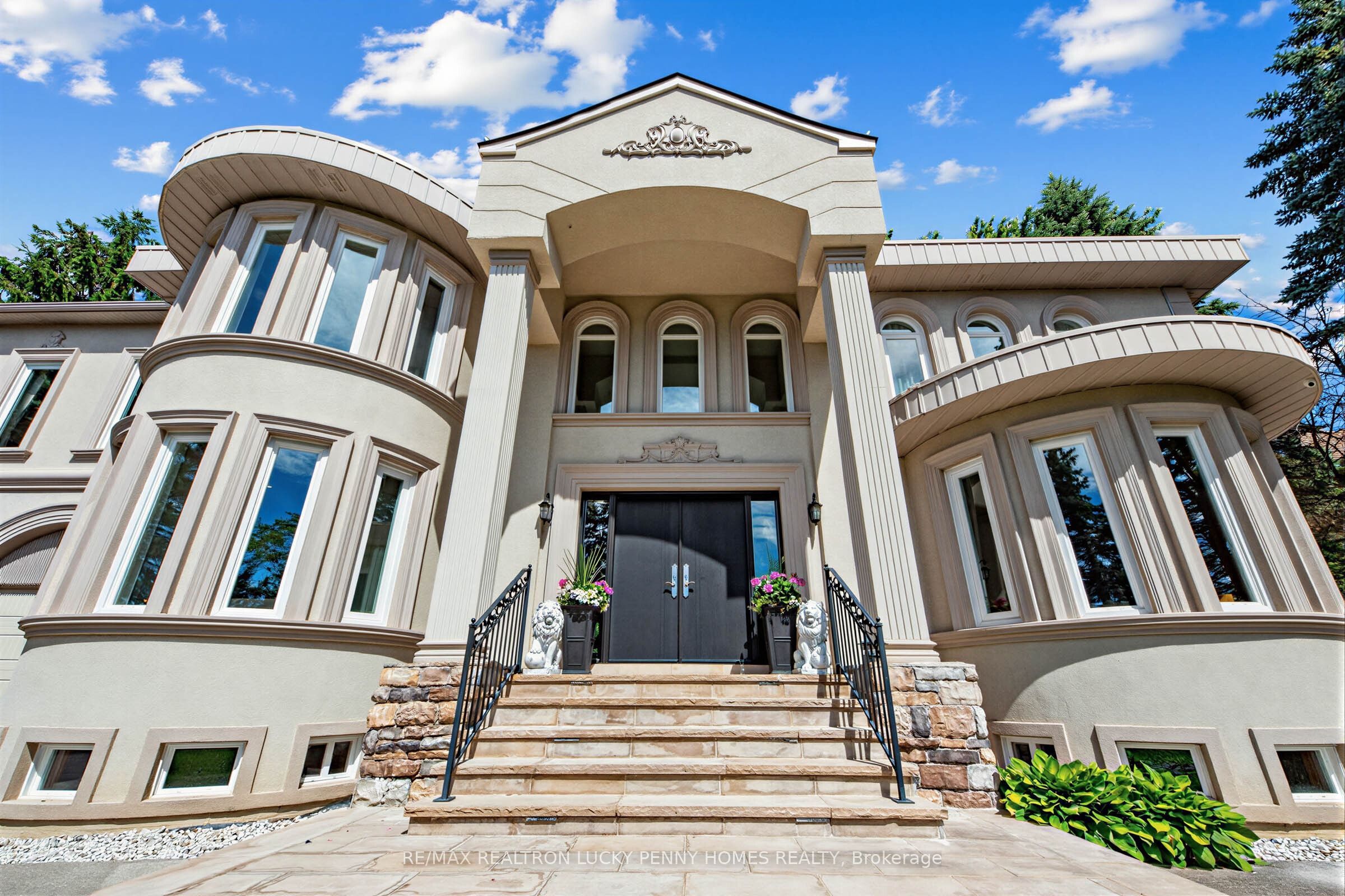 35 Cachet Parkway