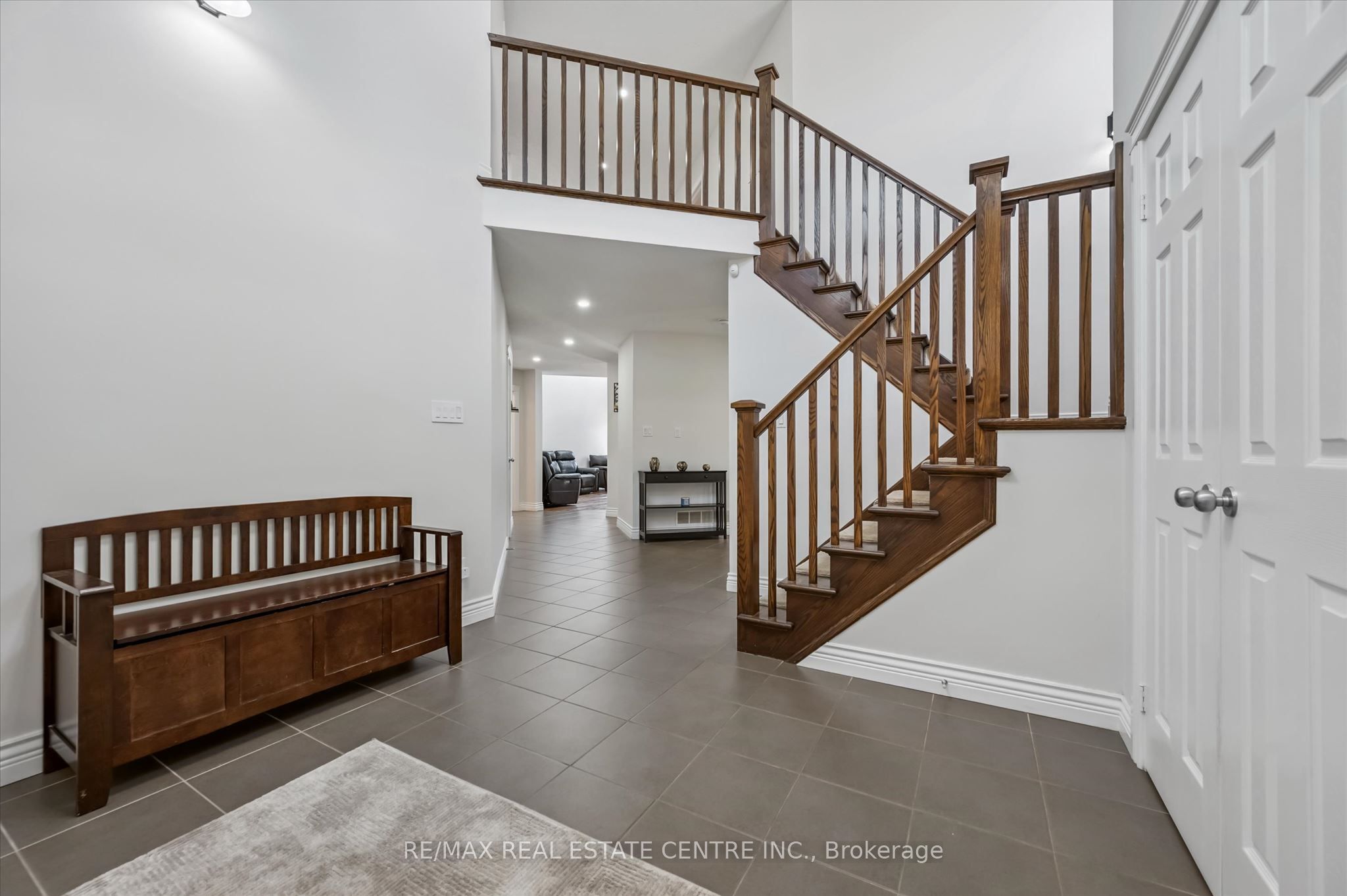 114 Isaac Shantz Drive