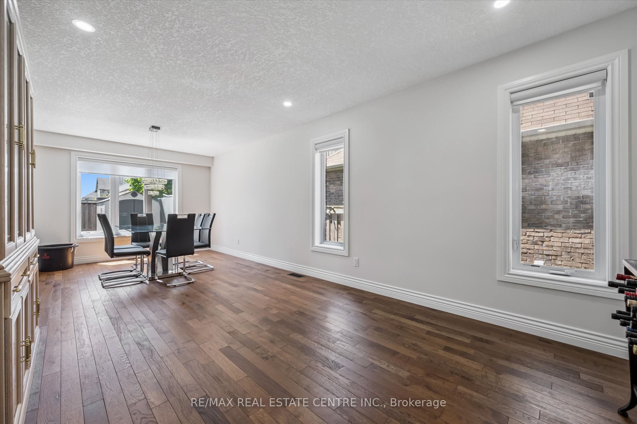 114 Isaac Shantz Drive