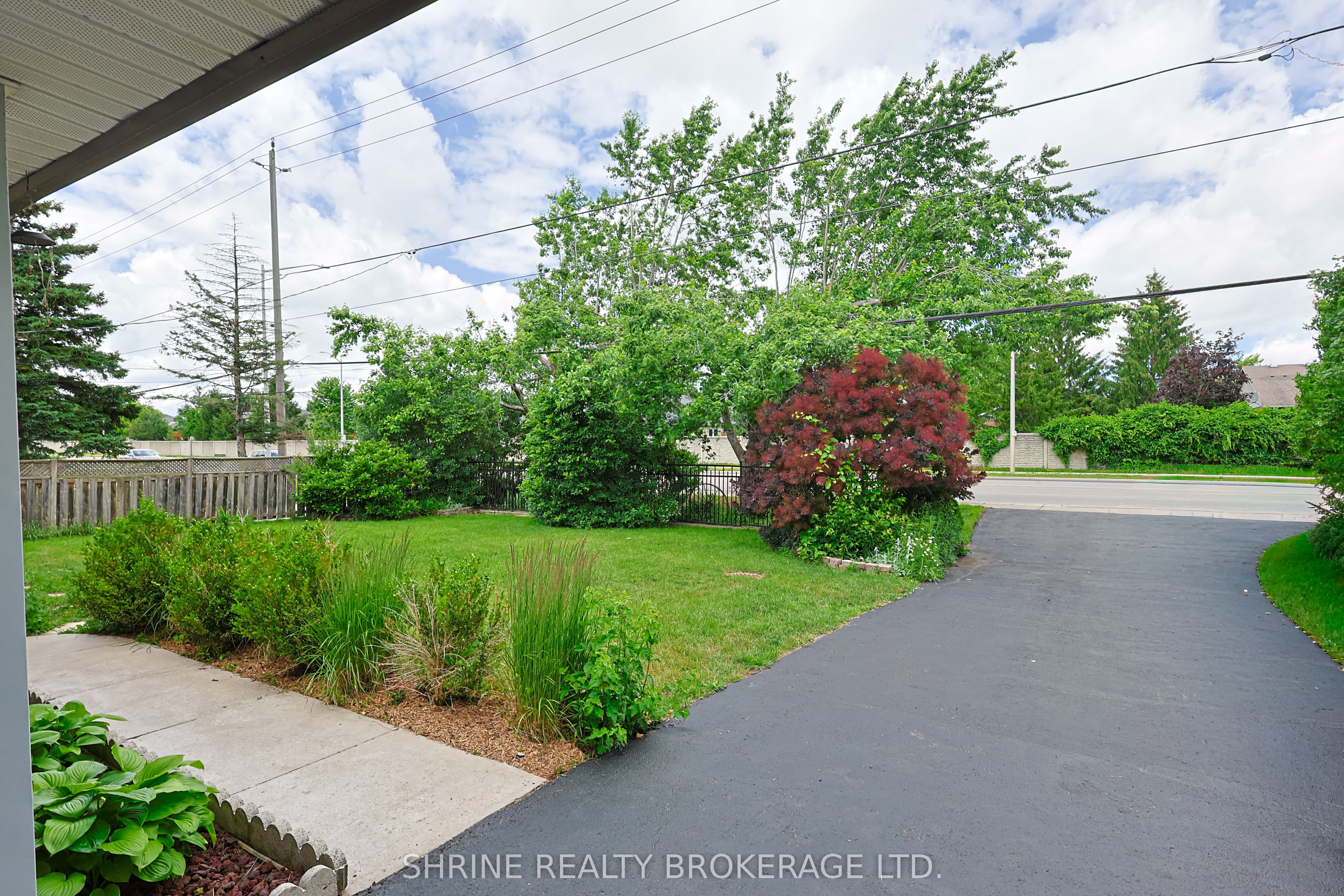 146 FANSHAWE PARK Road W