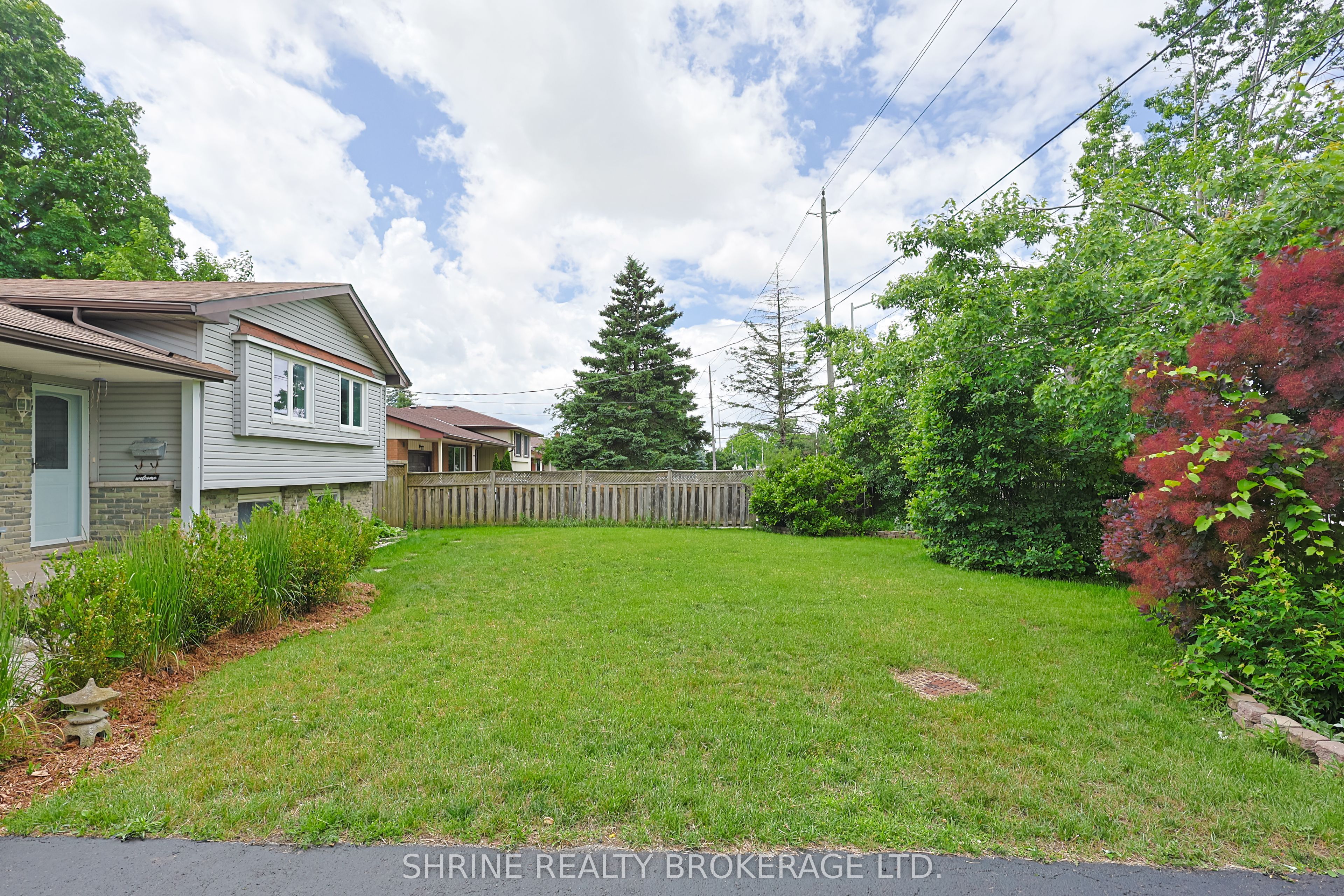 146 FANSHAWE PARK Road W