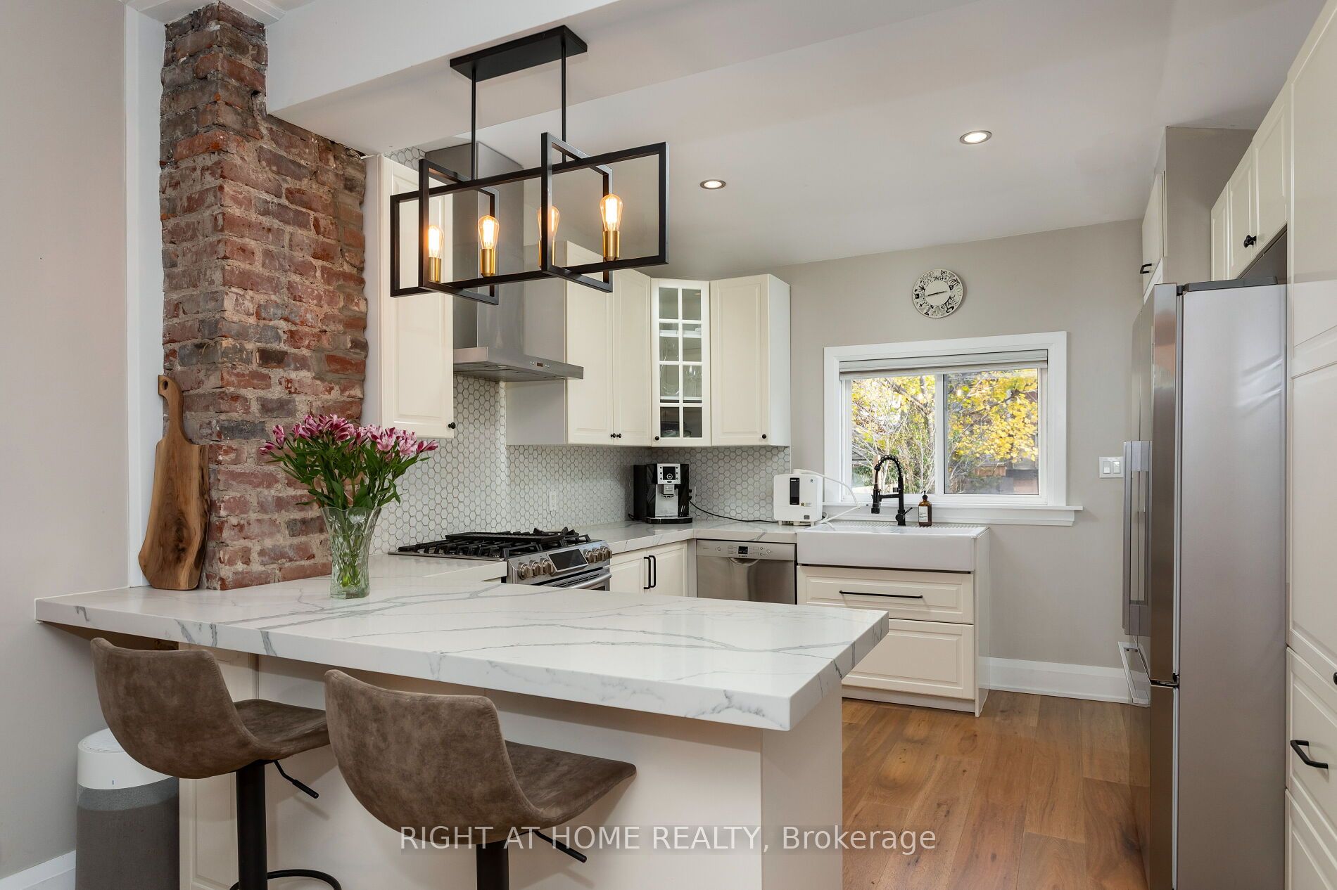 171 Islington Avenue