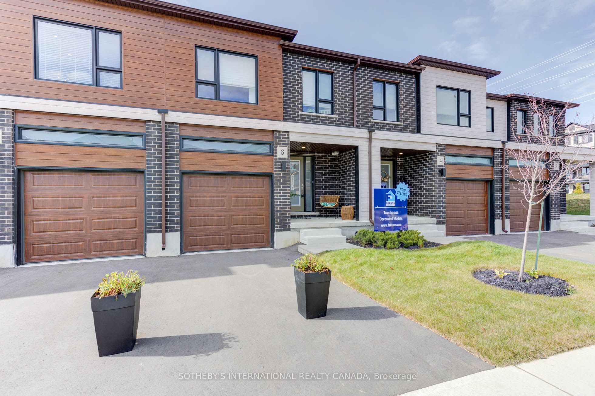 18 OAK FOREST Common 8B