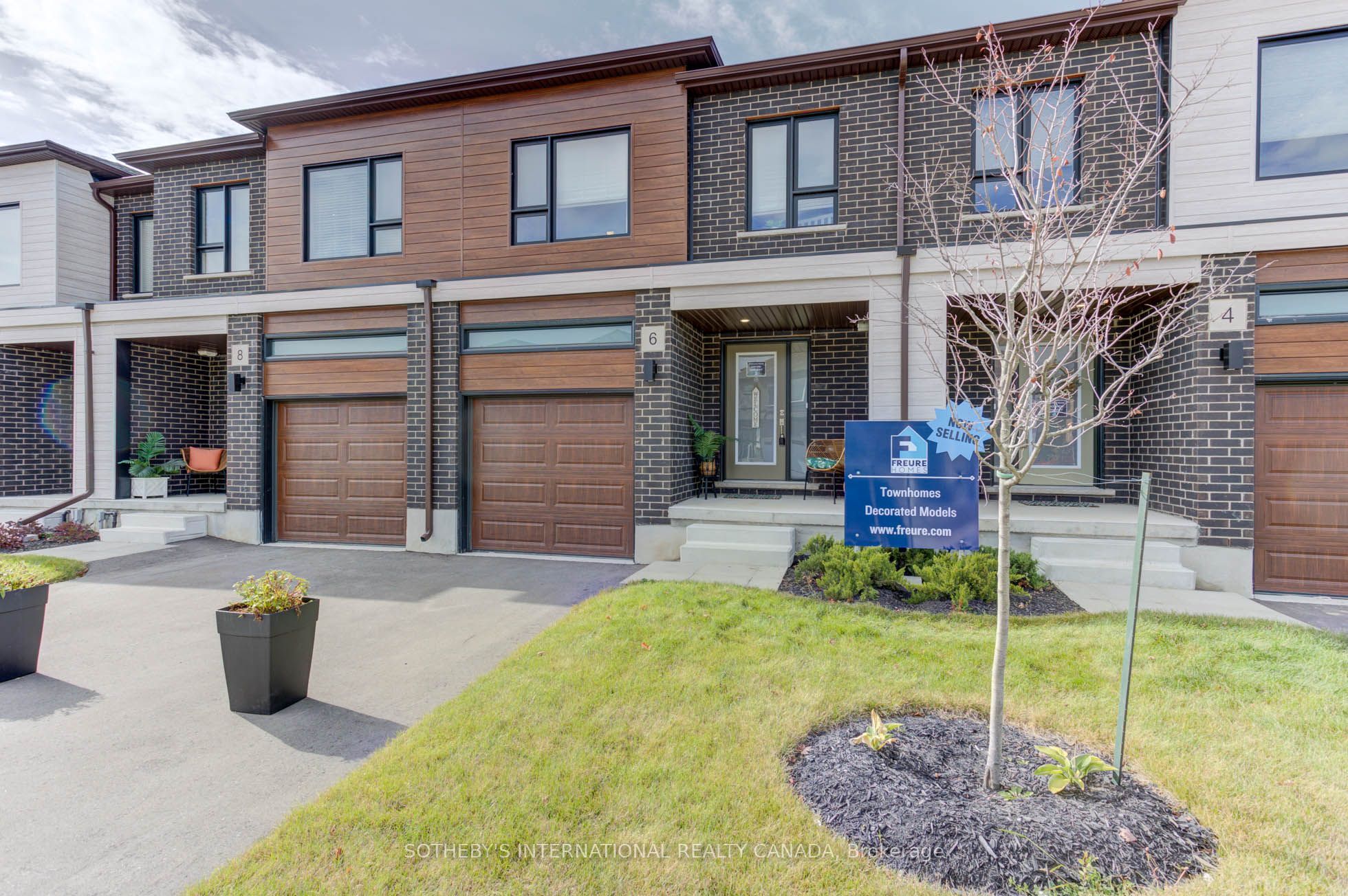 18 OAK FOREST Common 8B