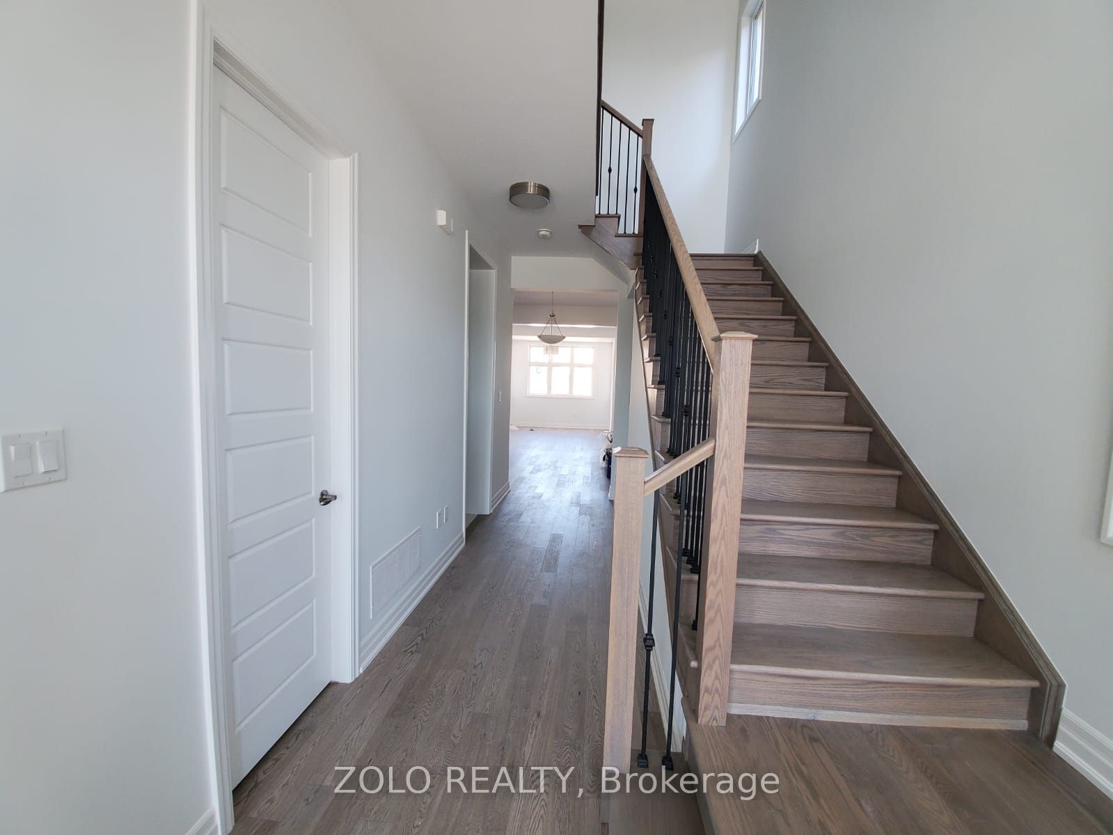 3061 William Cutmore Boulevard
