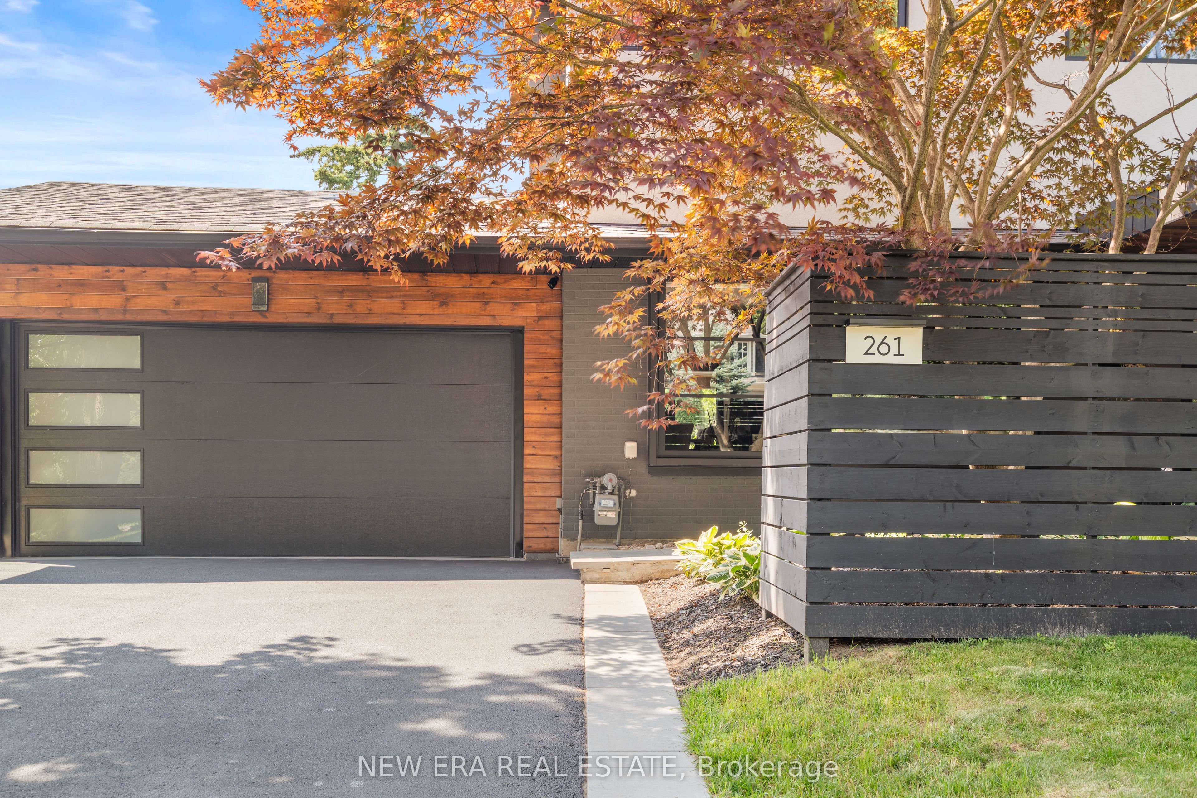 261 Pinetree Way