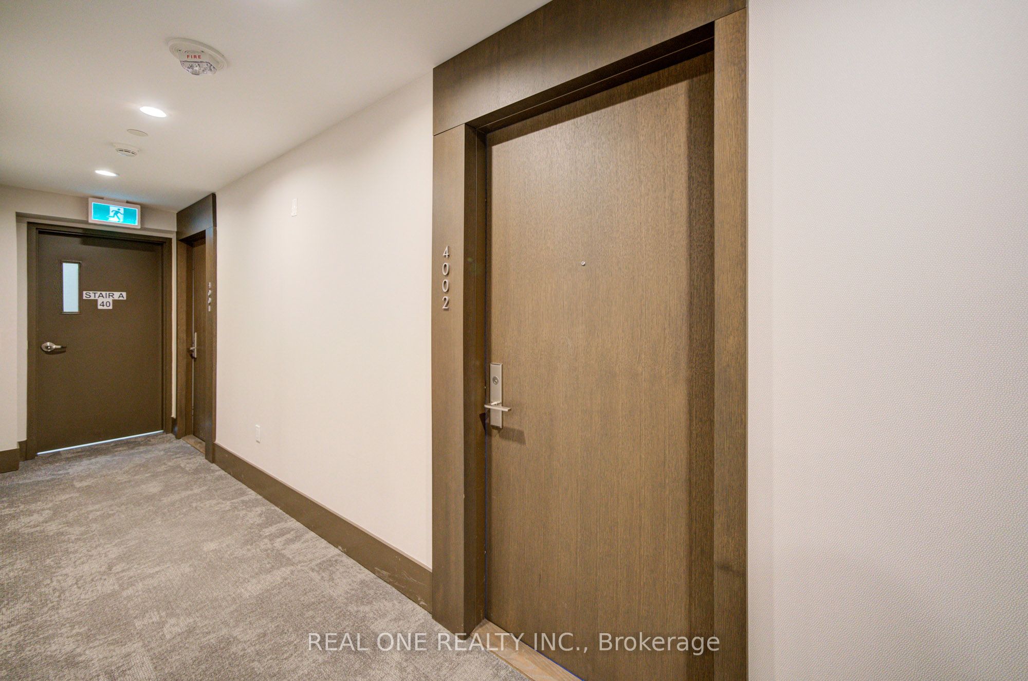 39 Roehampton Avenue 4002