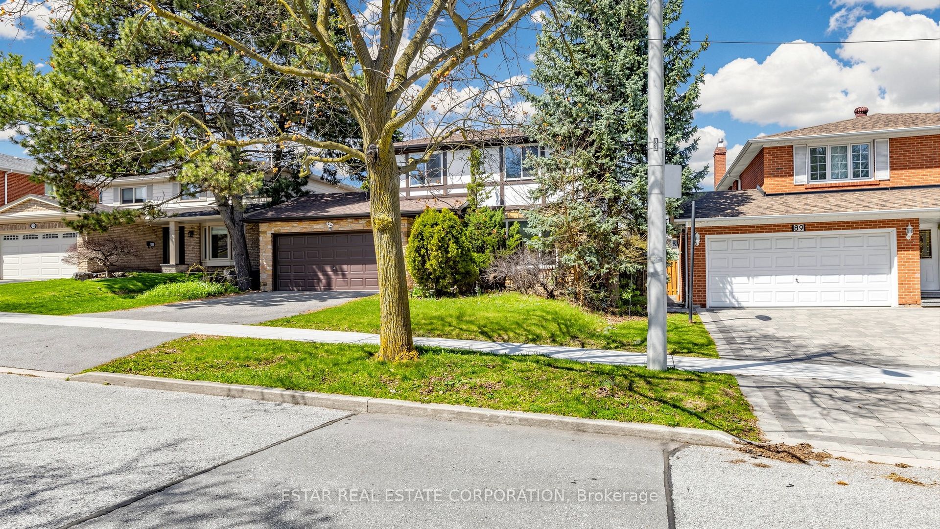91 Whitehorn Crescent