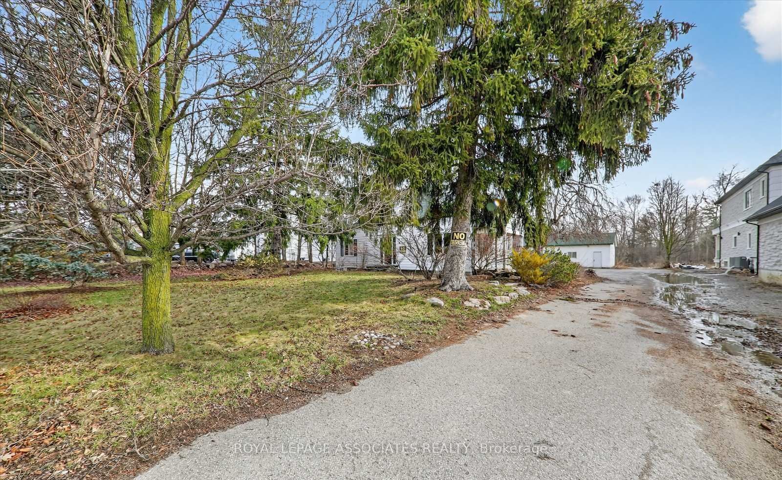 1485 Altona Road