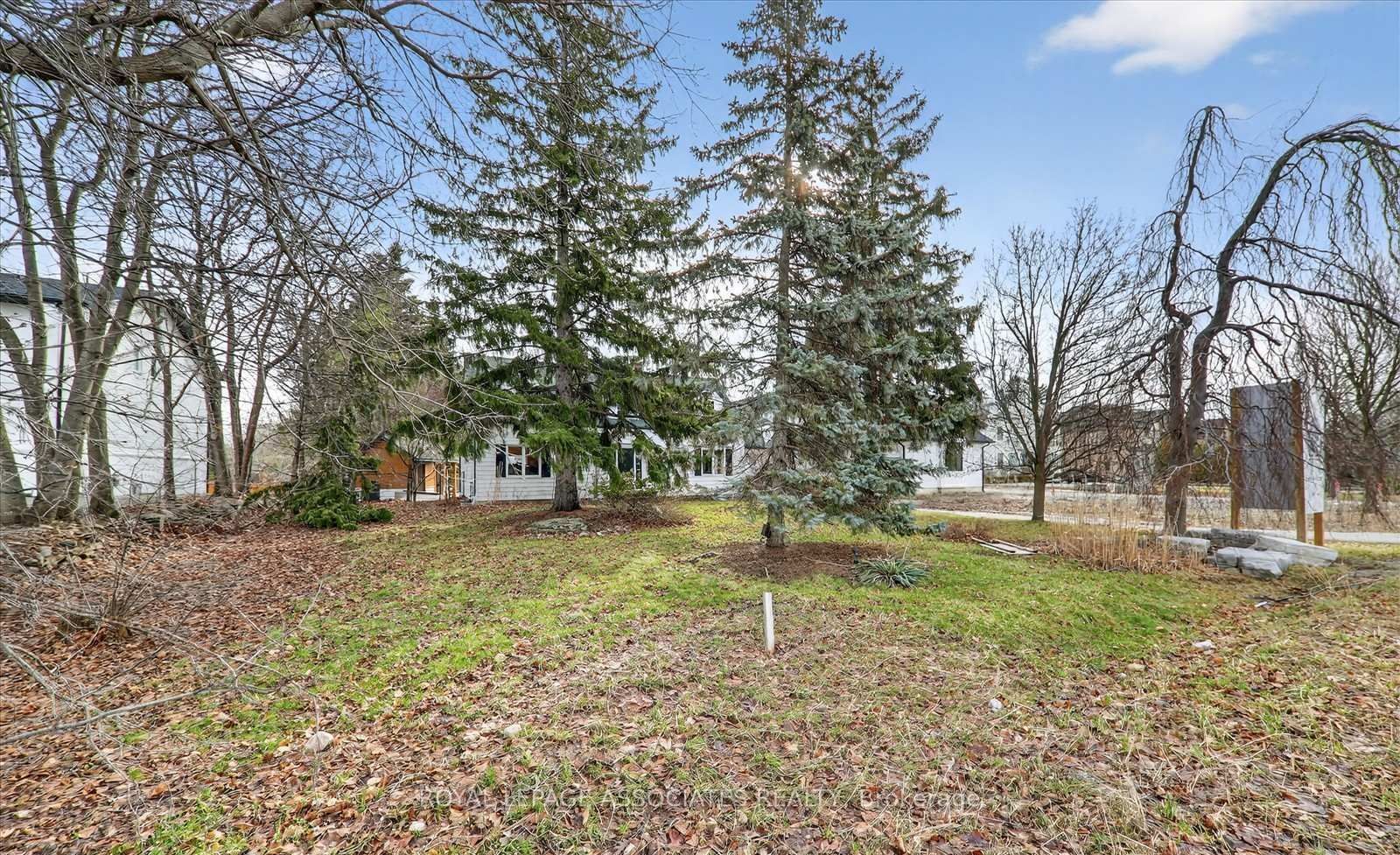 1485 Altona Road