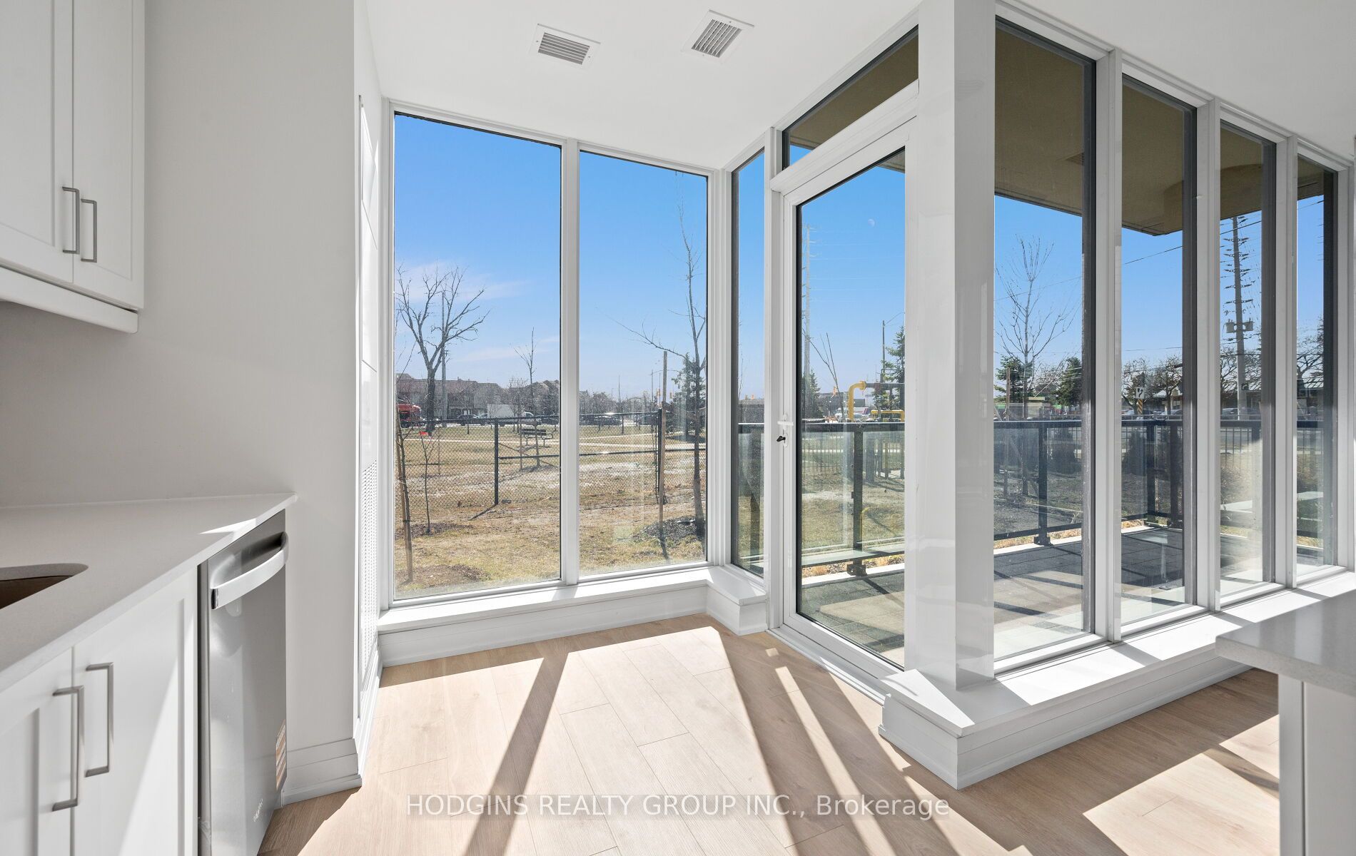 1035 Southdown Road 106