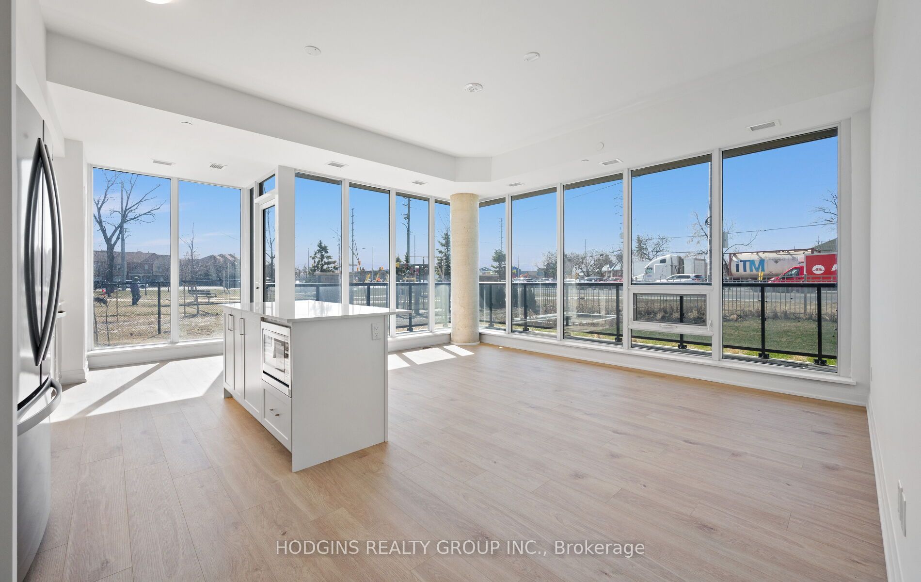 1035 Southdown Road 106