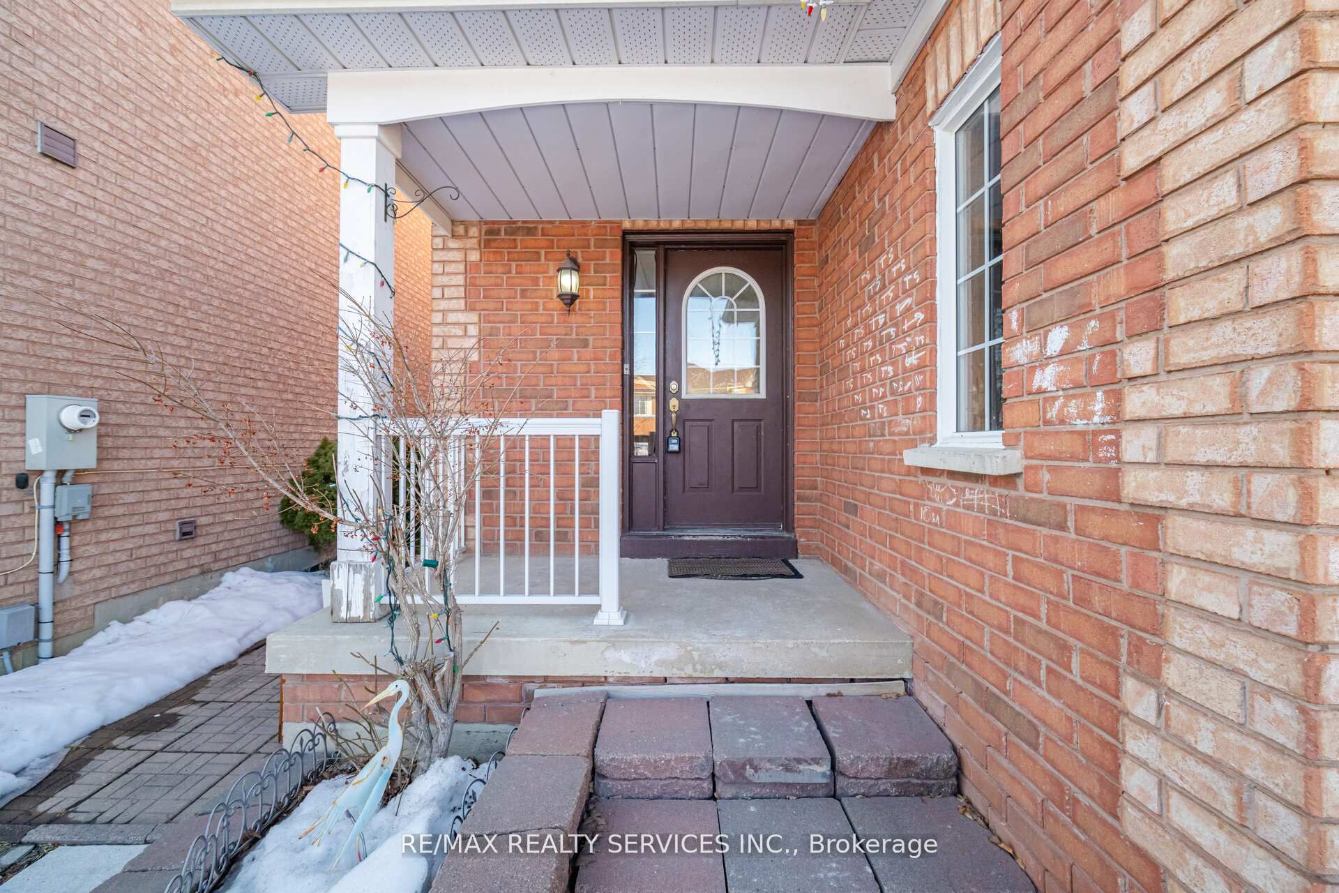 47 Twin Pines Crescent