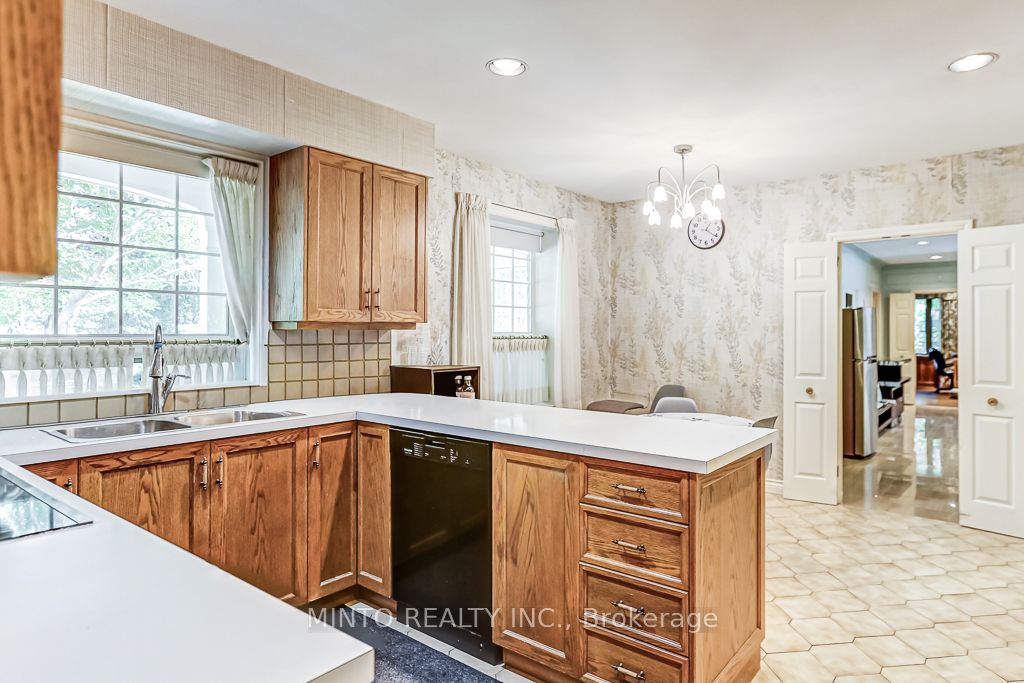 35 Bayview Ridge