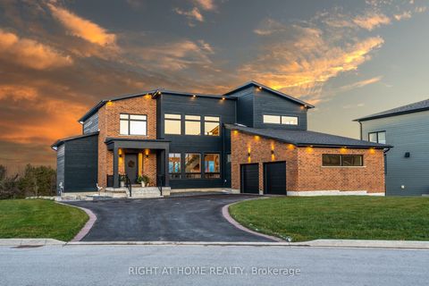 101 Sladden Court Blue Mountains ON N0H 2P0