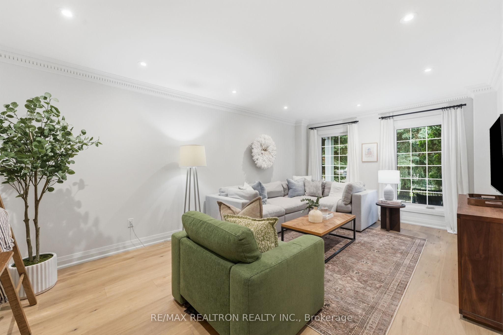 653 Exceller Circle