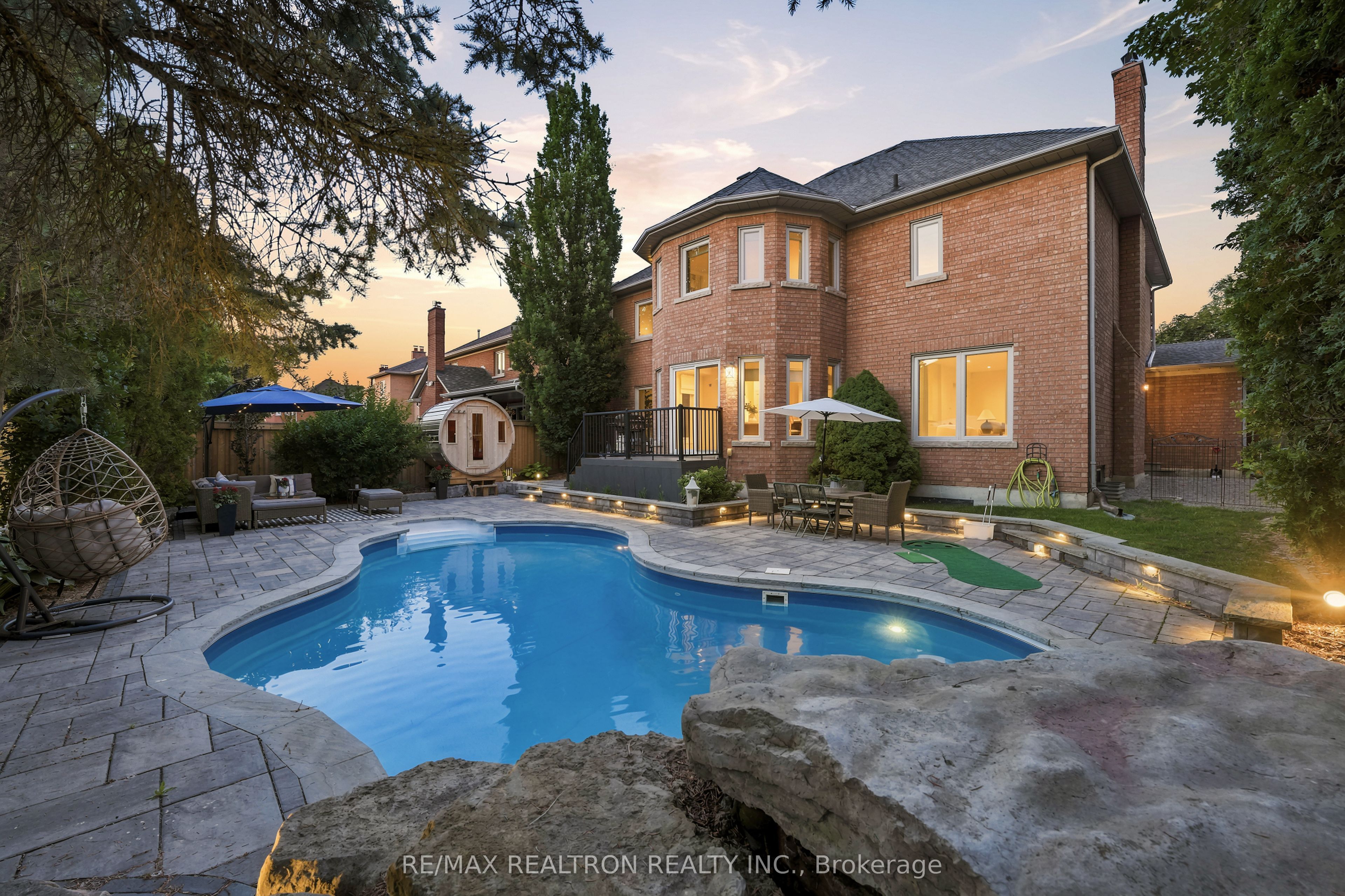 653 Exceller Circle