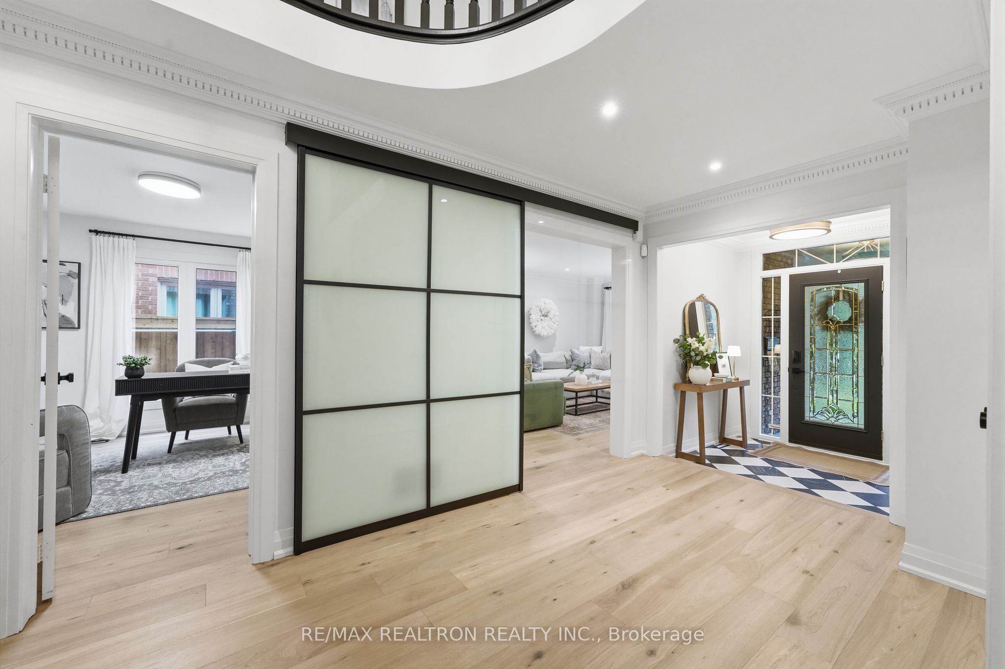 653 Exceller Circle