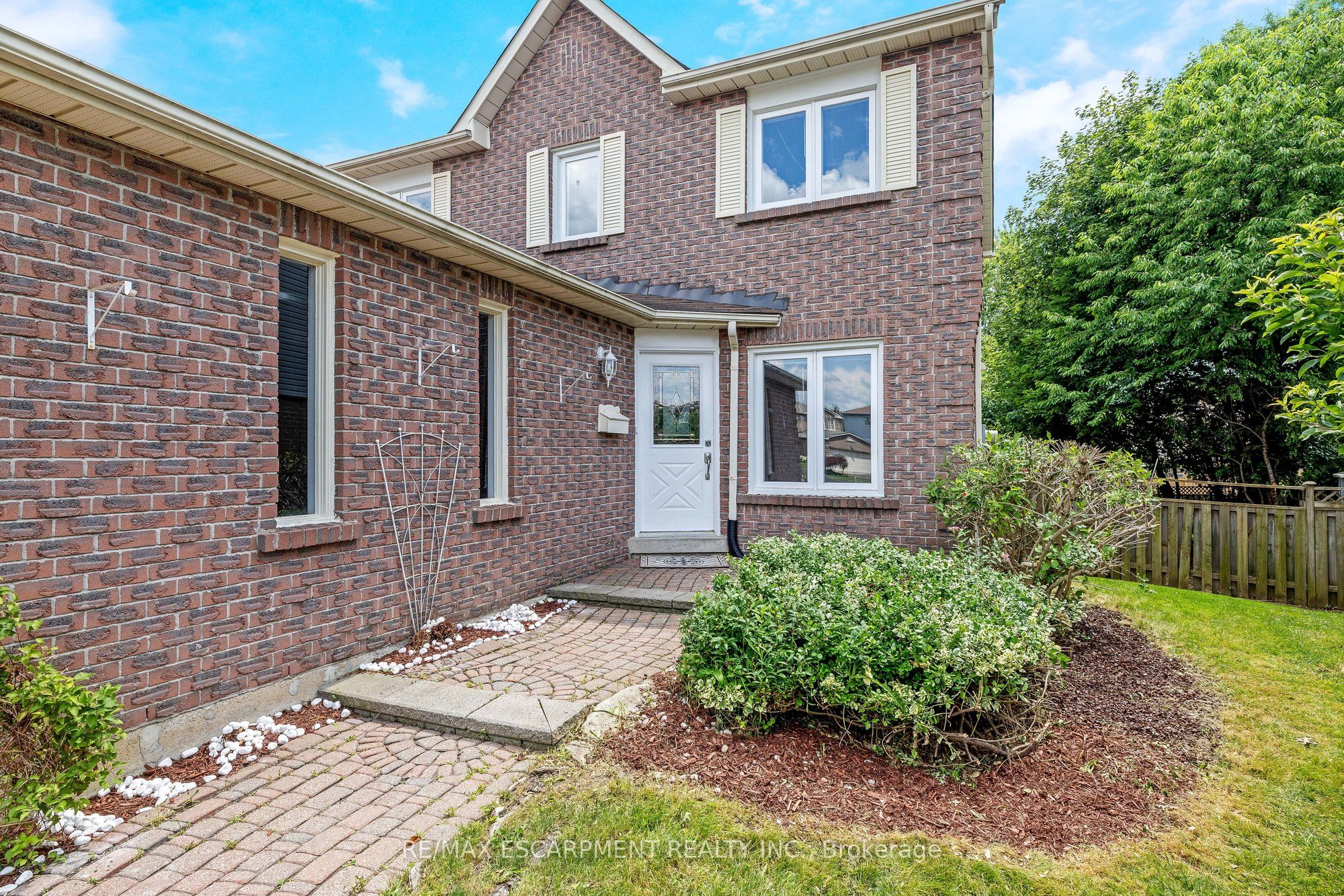6198 Saltmarsh Court
